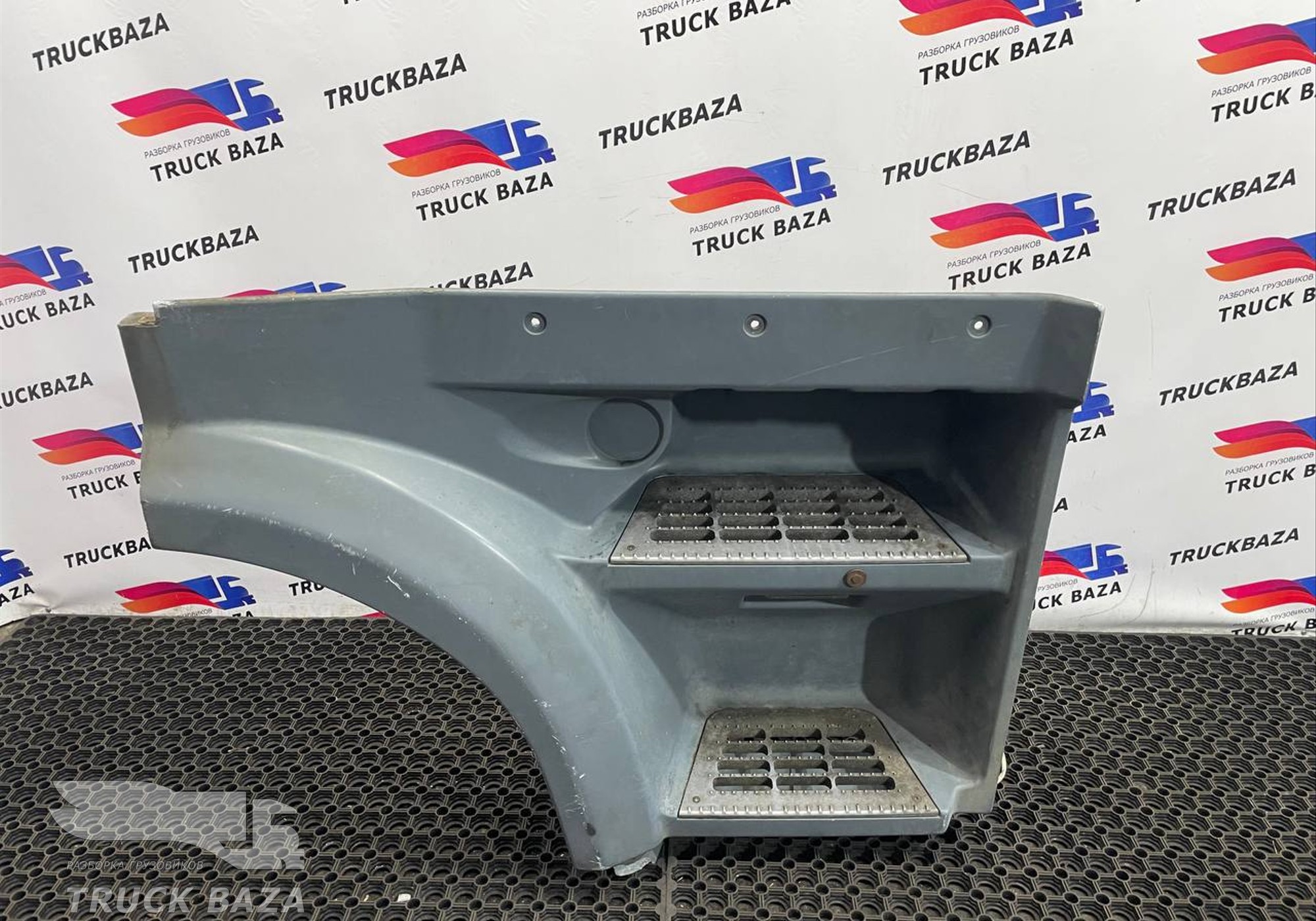 1836305 Корпус подножек правый для Daf