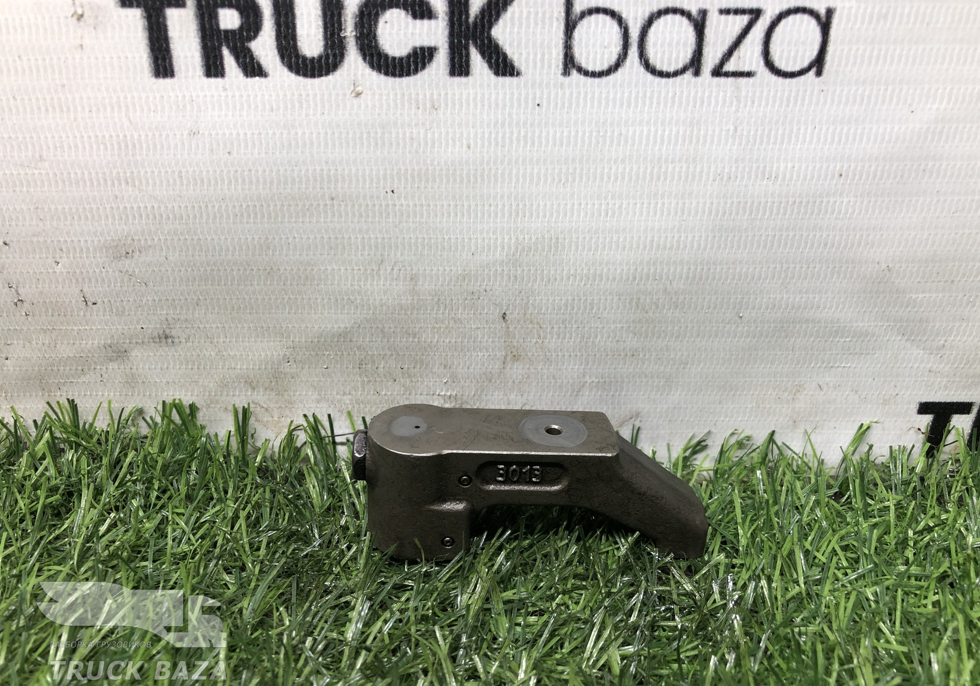 51041206008 Коромысло клапана