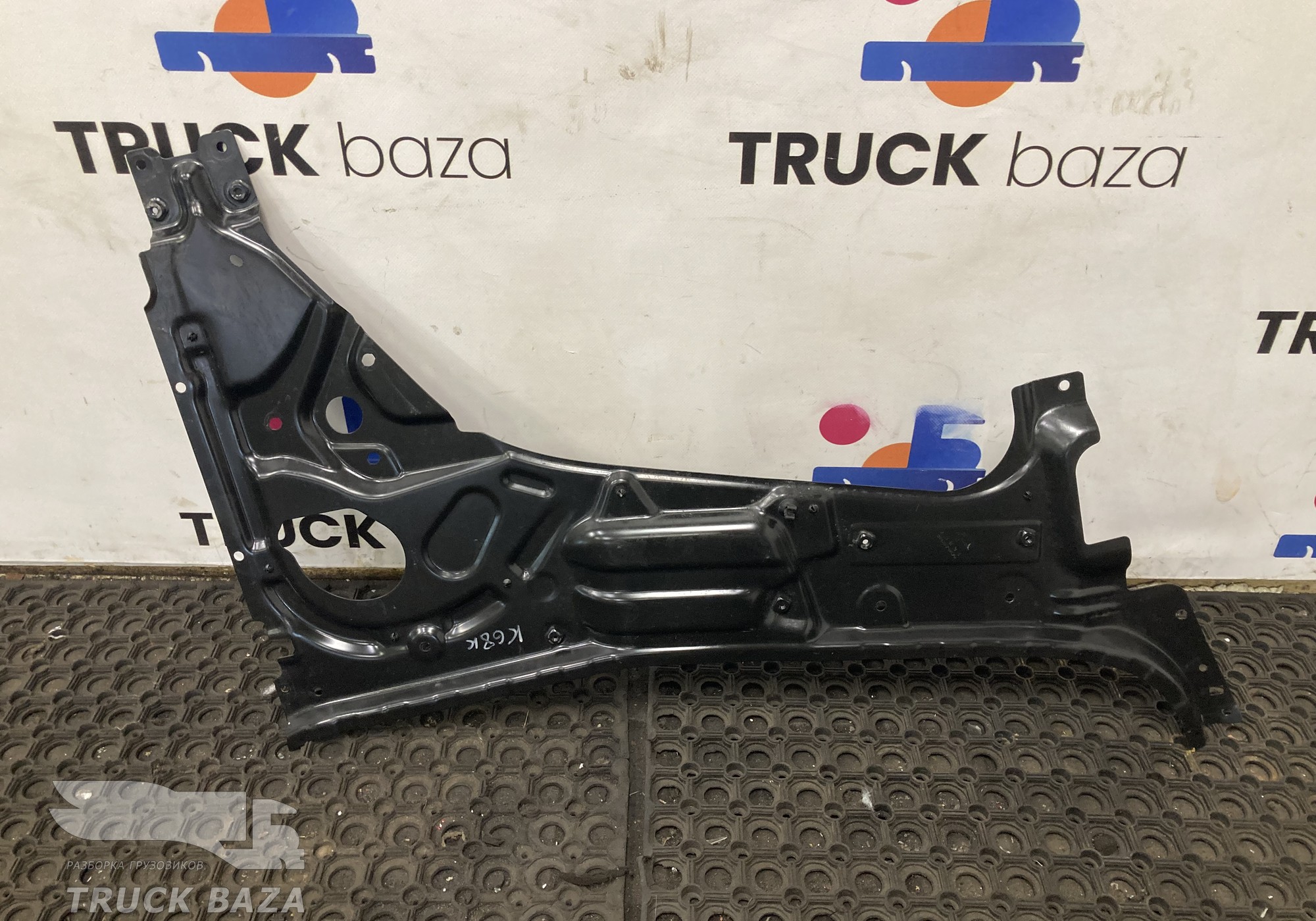 9607202803 Каркас стеклоподъемника правый