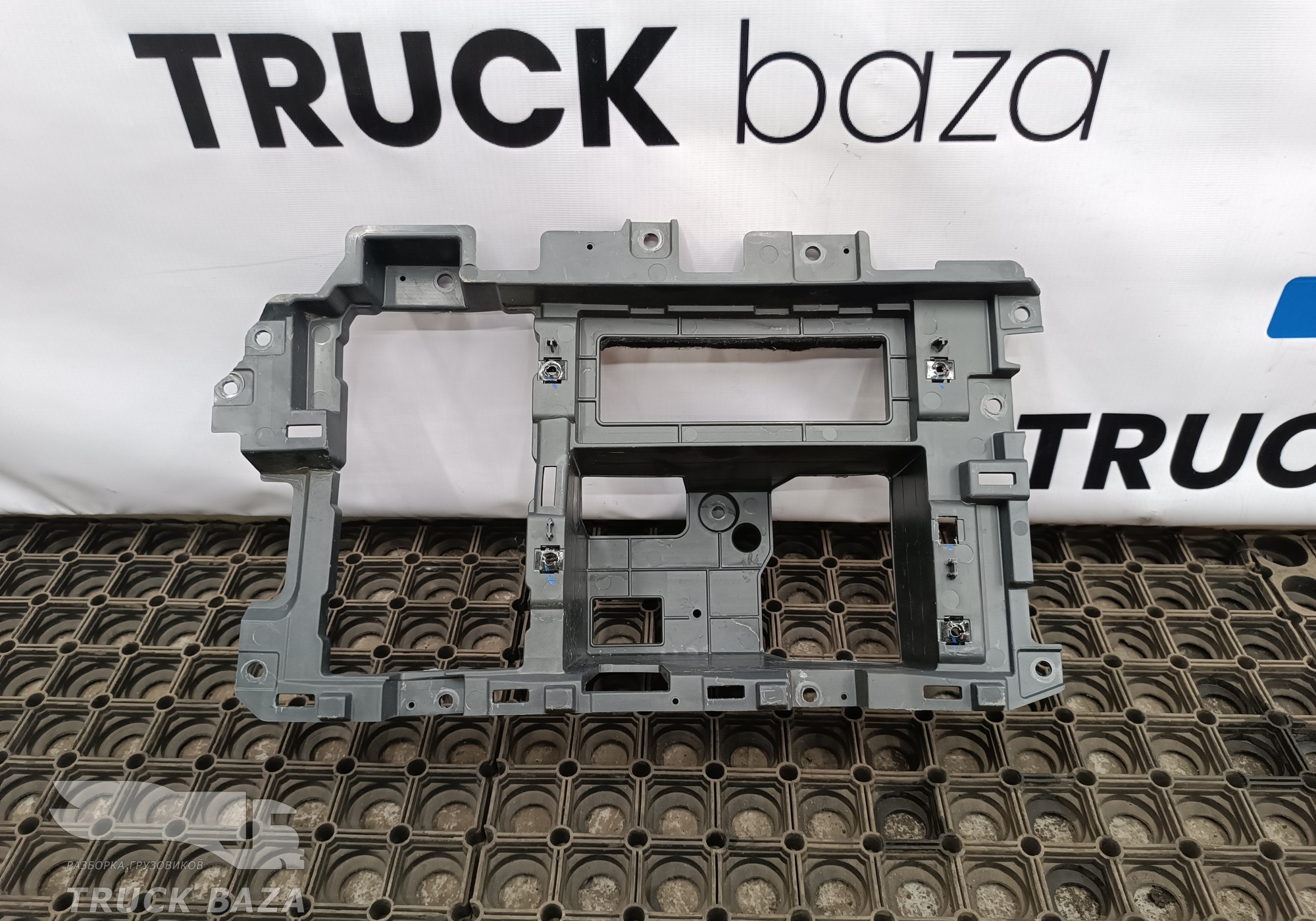 Накладка торпедо для DongFeng GX DFH4180
