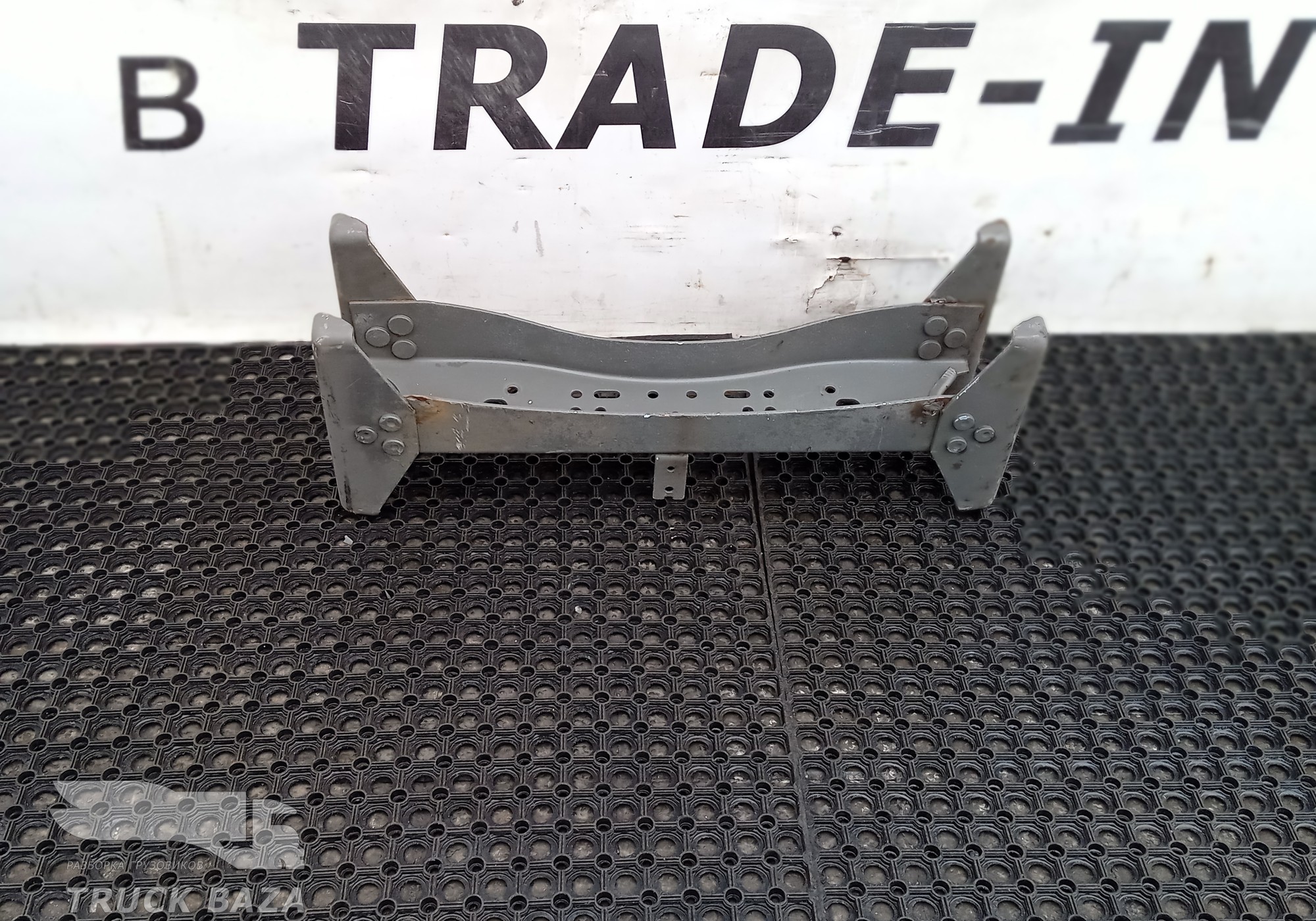 20392662 Траверса рамы поперечная для Volvo FH 4 (с 2012)