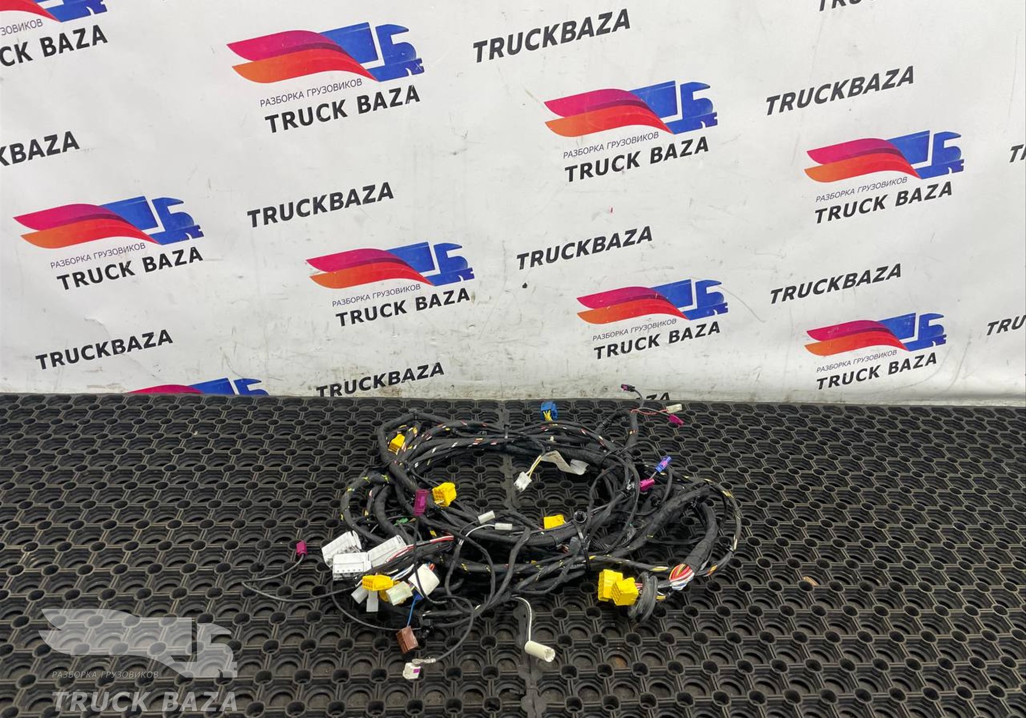 2019844 Проводка кабины для Daf XF105 (с 2005)