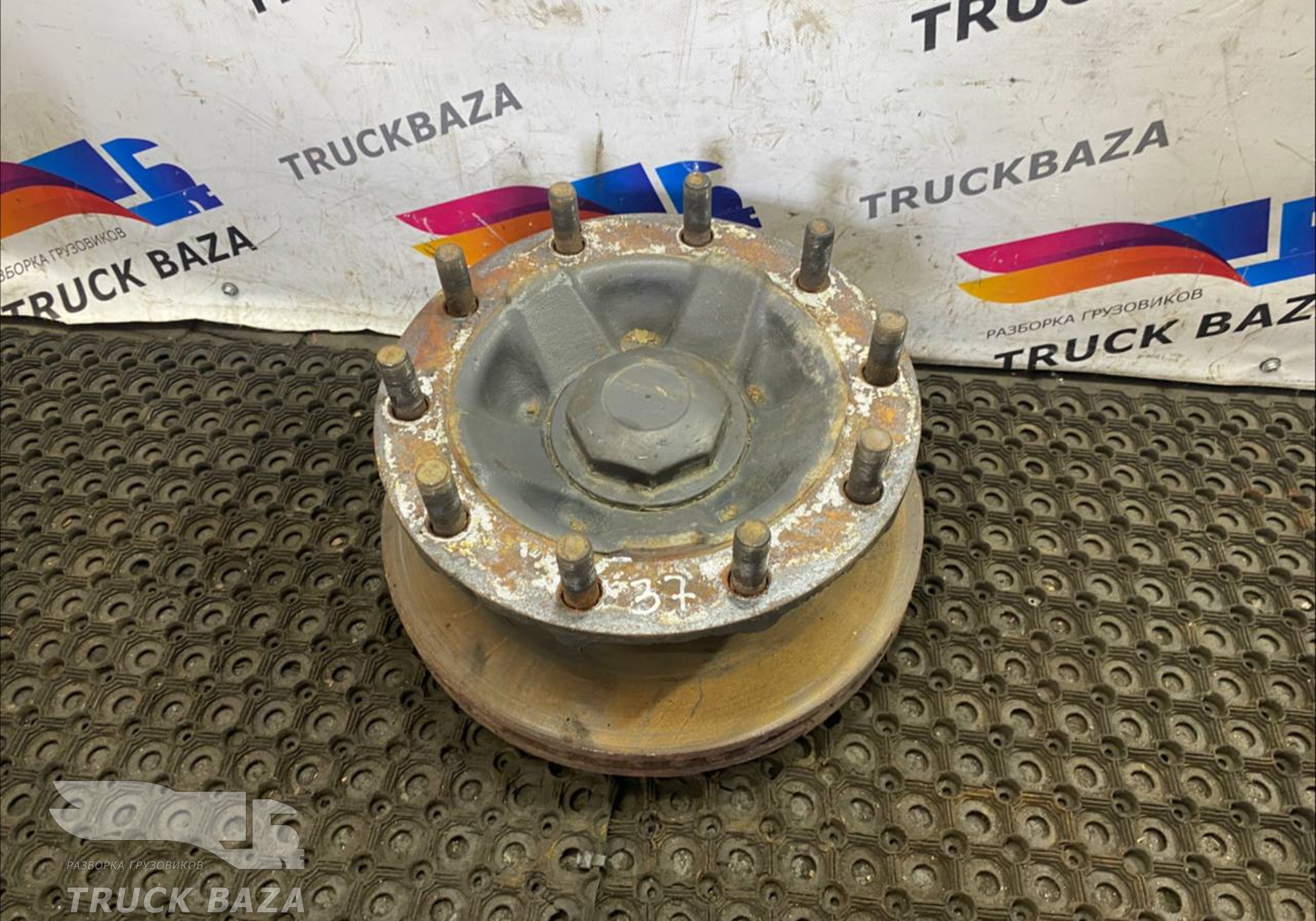 7421022433 Ступица передняя для Volvo FH