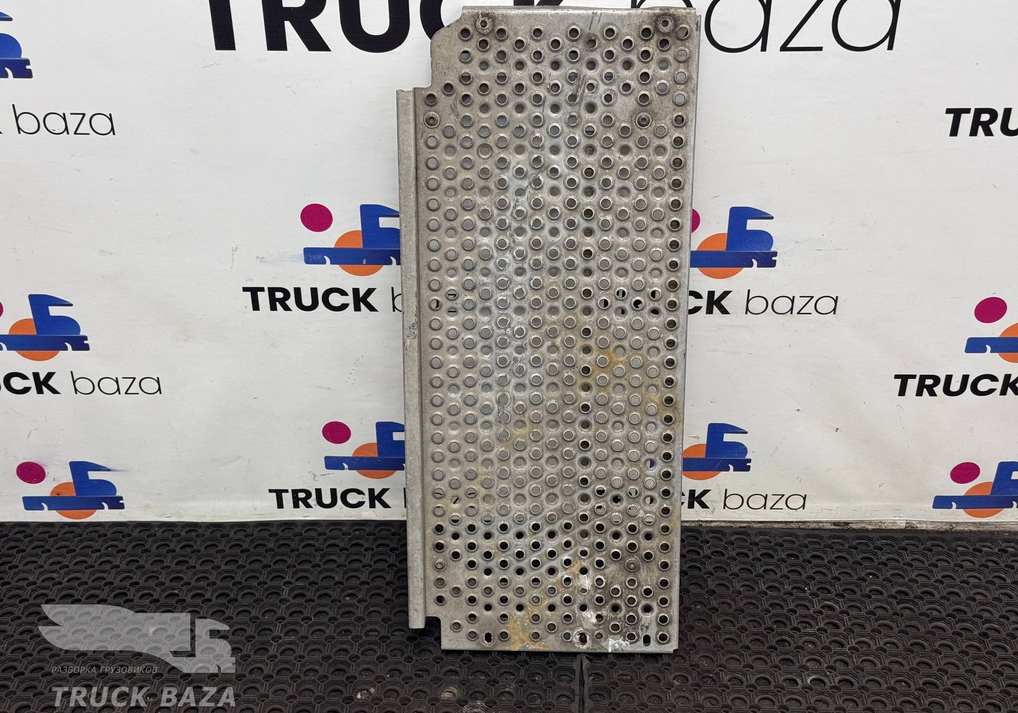 A9405200631 Трап на раму за кабиной для Mercedes-Benz Actros MP2 (с 2002 по 2008)