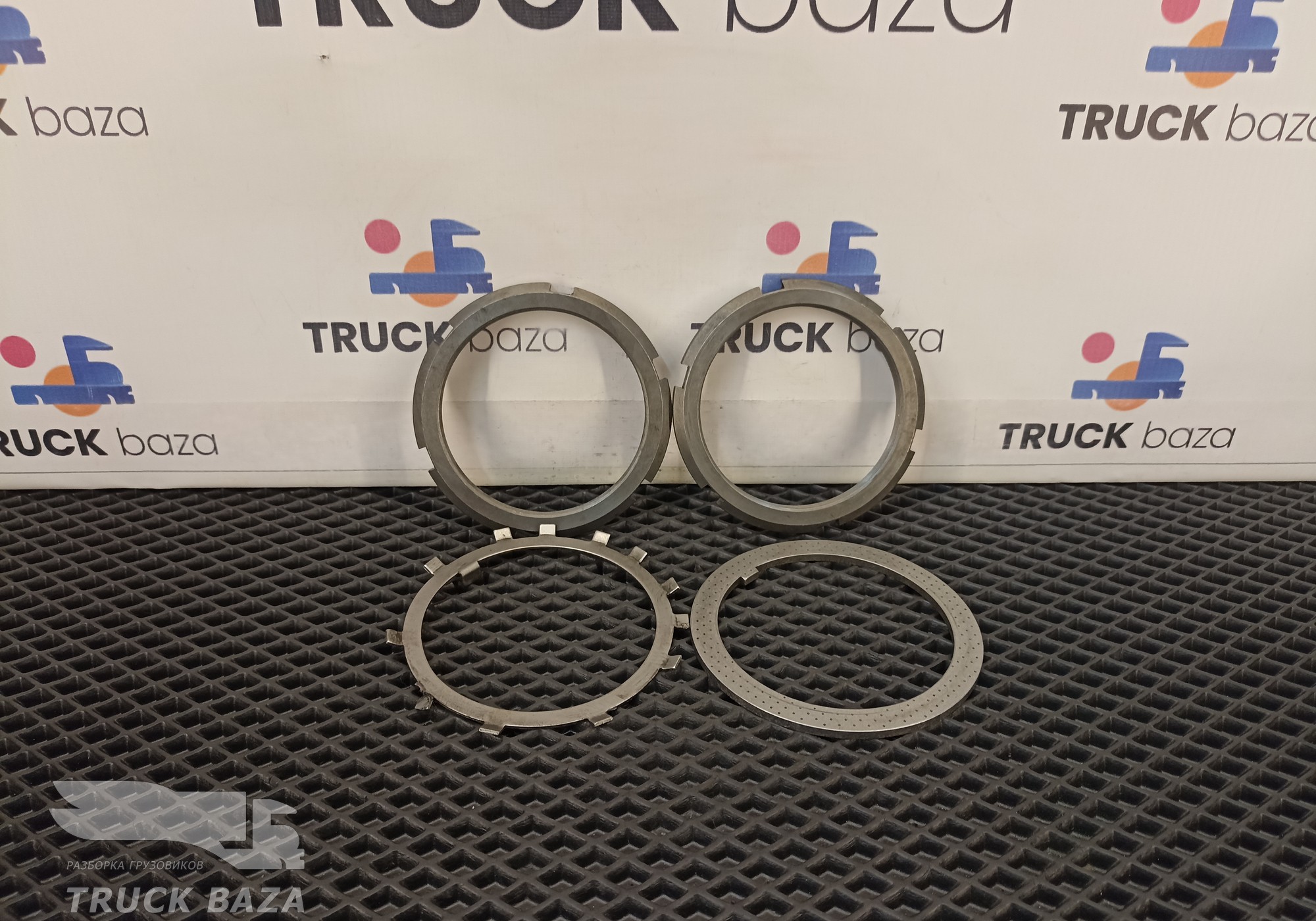 A9463560152 Комплект гаек ступицы задней оси для Mercedes-Benz Actros MP2 (с 2002 по 2008)