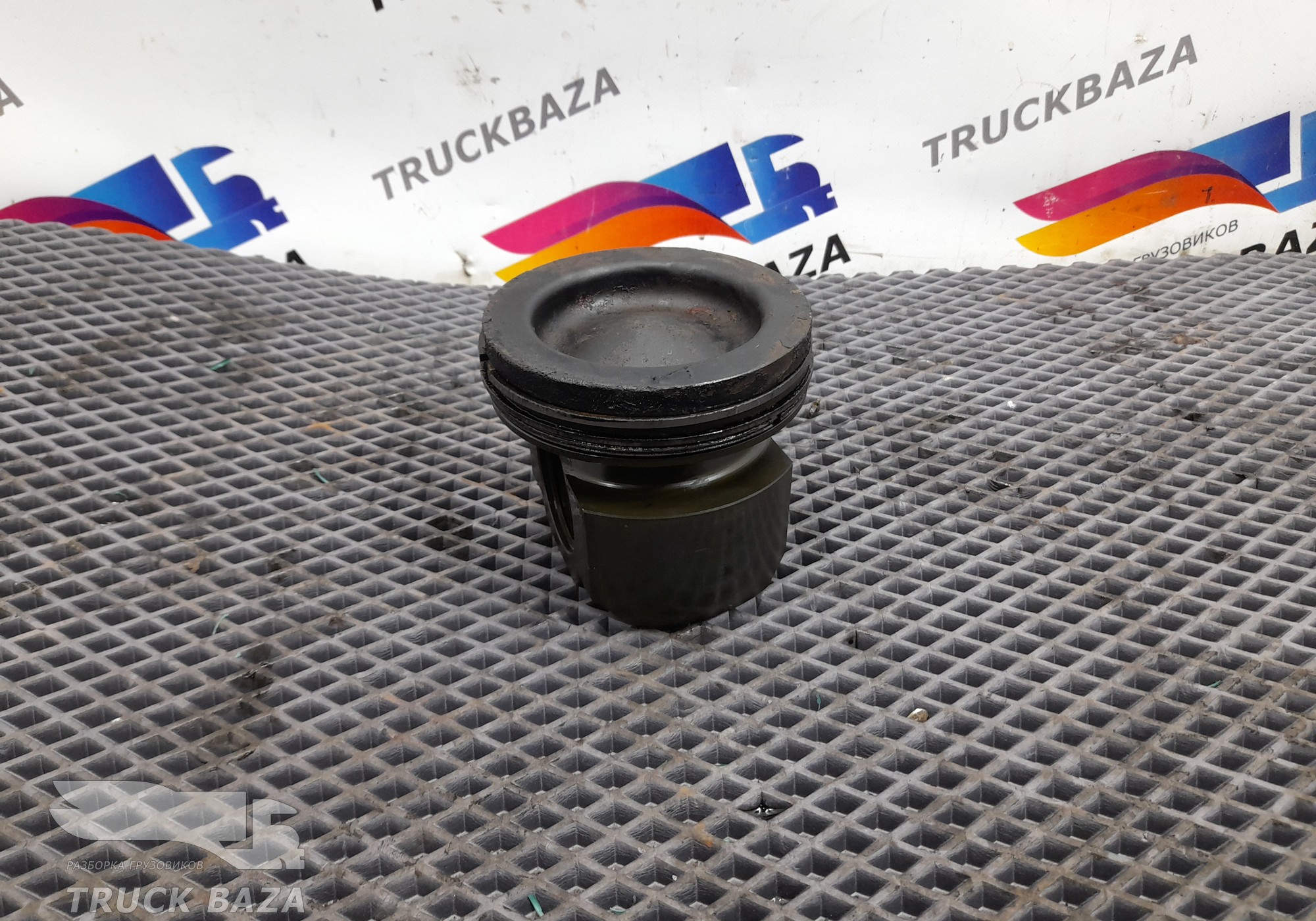 21161901 Поршень для Renault T