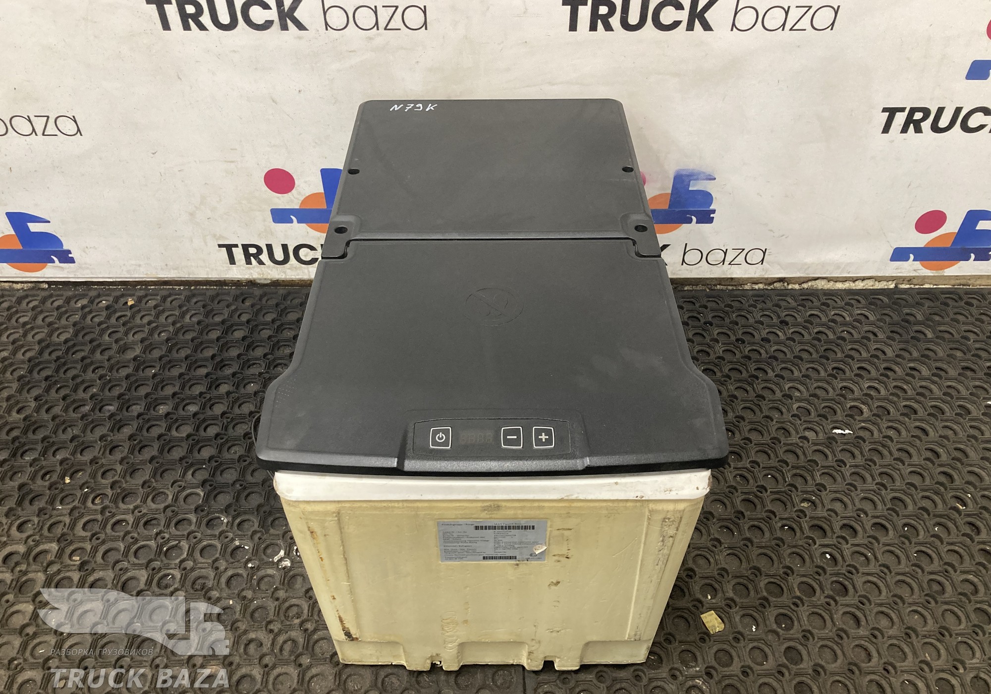 81639106109 Холодильник