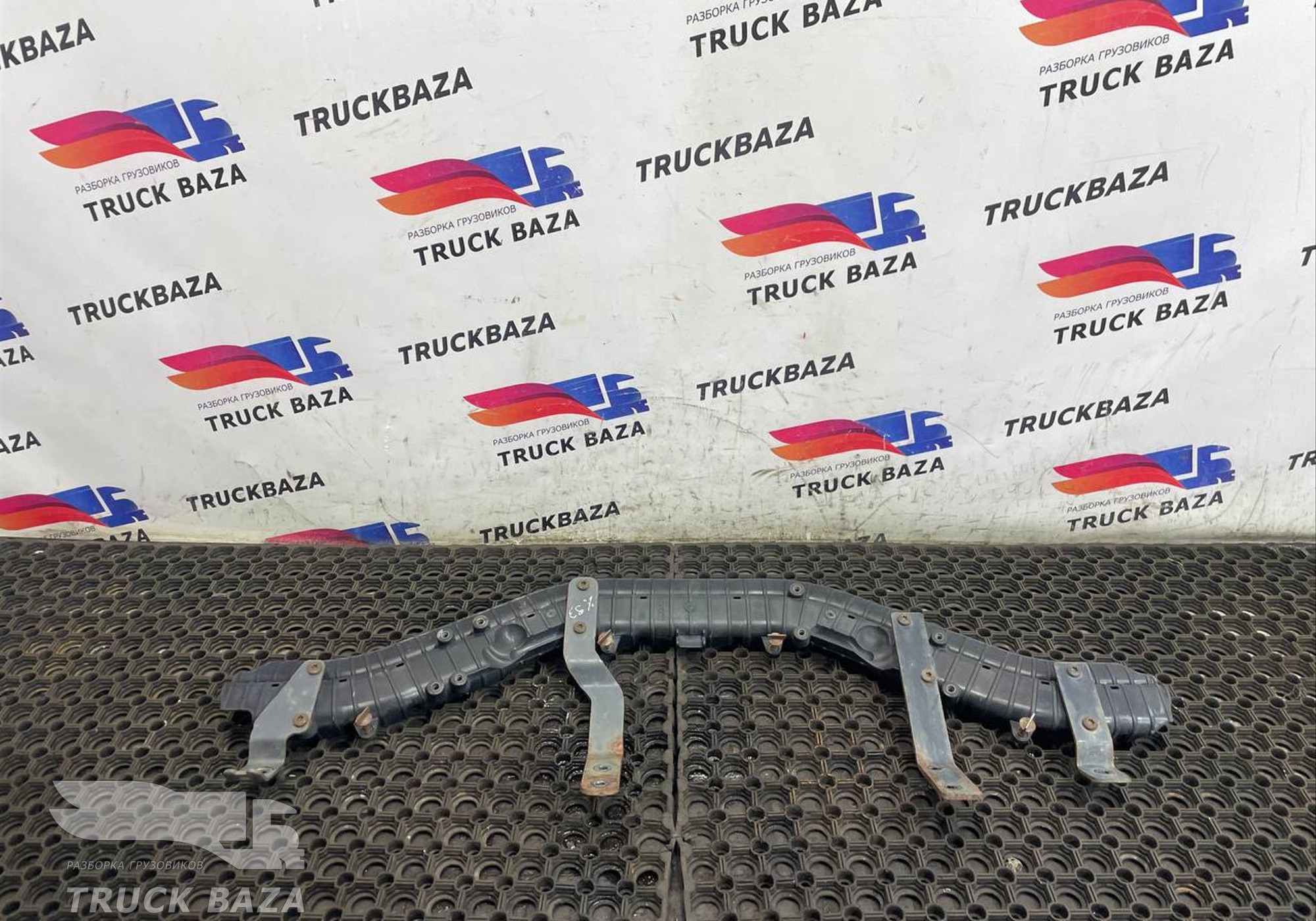 1905780 Кожух проводки шасси для Daf XF106 (с 2012)