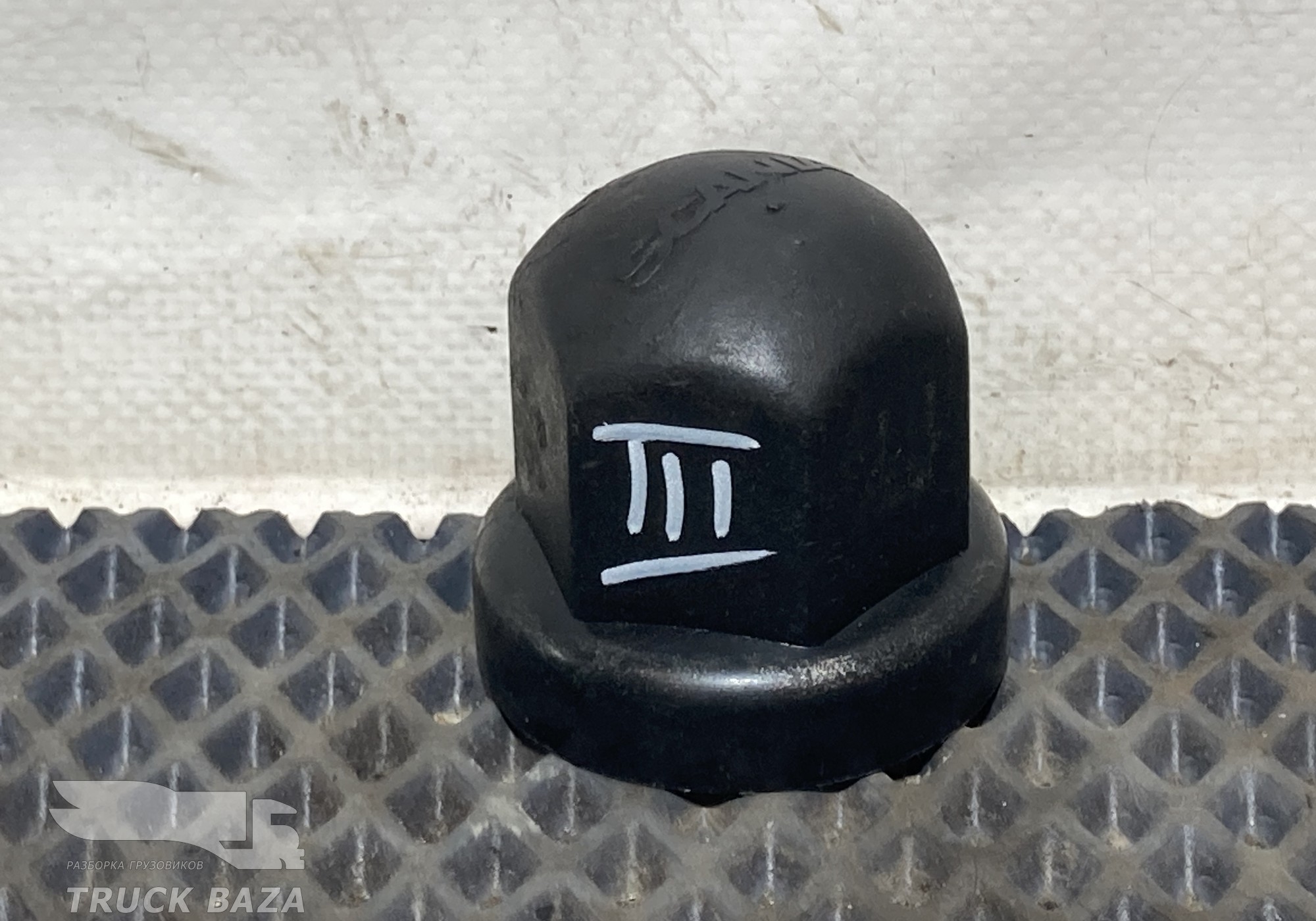 358246 Колесный колпачок