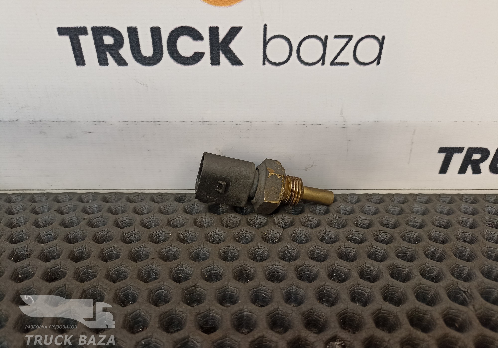 1827058 Датчик температуры для Iveco Stralis I (с 2002)