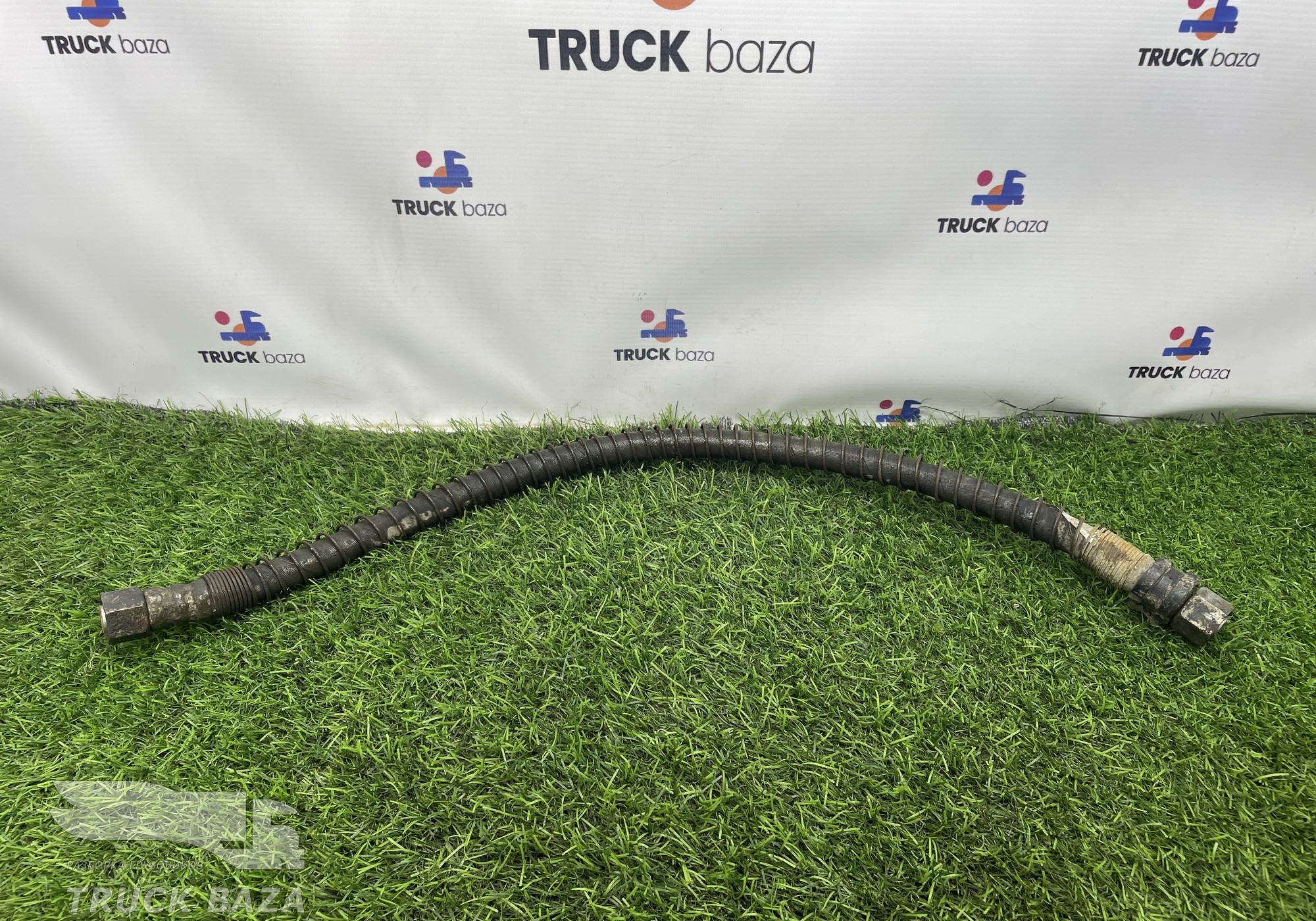 WG9112360470 Шланг тормозной задний L=600мм для Sinotruk Sitrak C7H