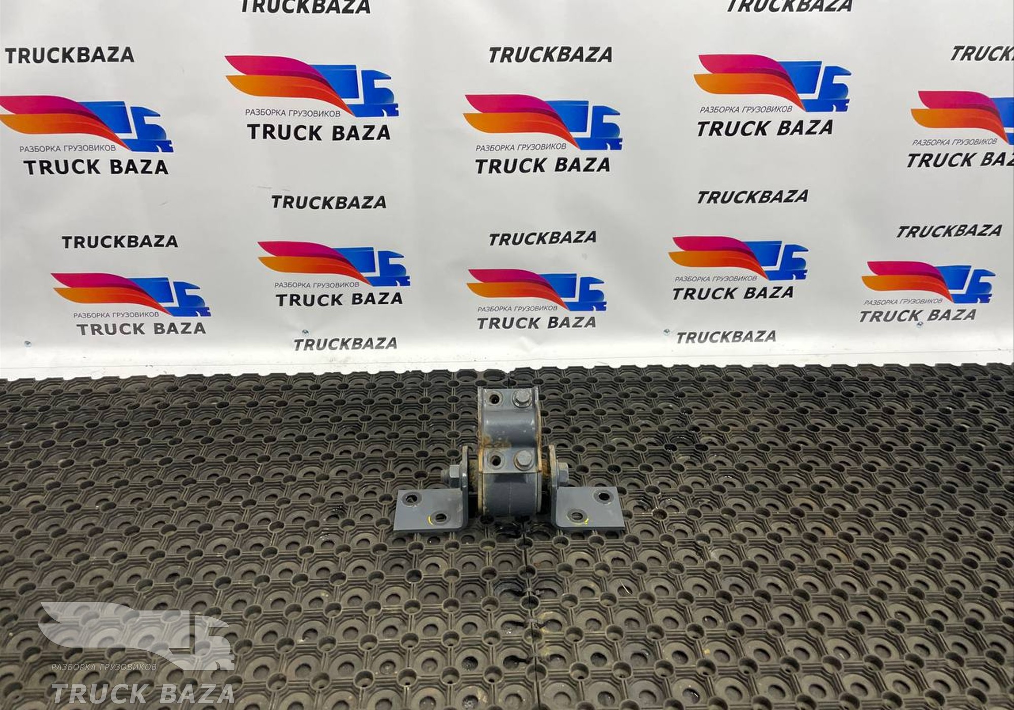 1850033 Кронштейн ящика АКБ для Daf XF106 (с 2012)