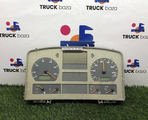 81272026125 Панель приборов