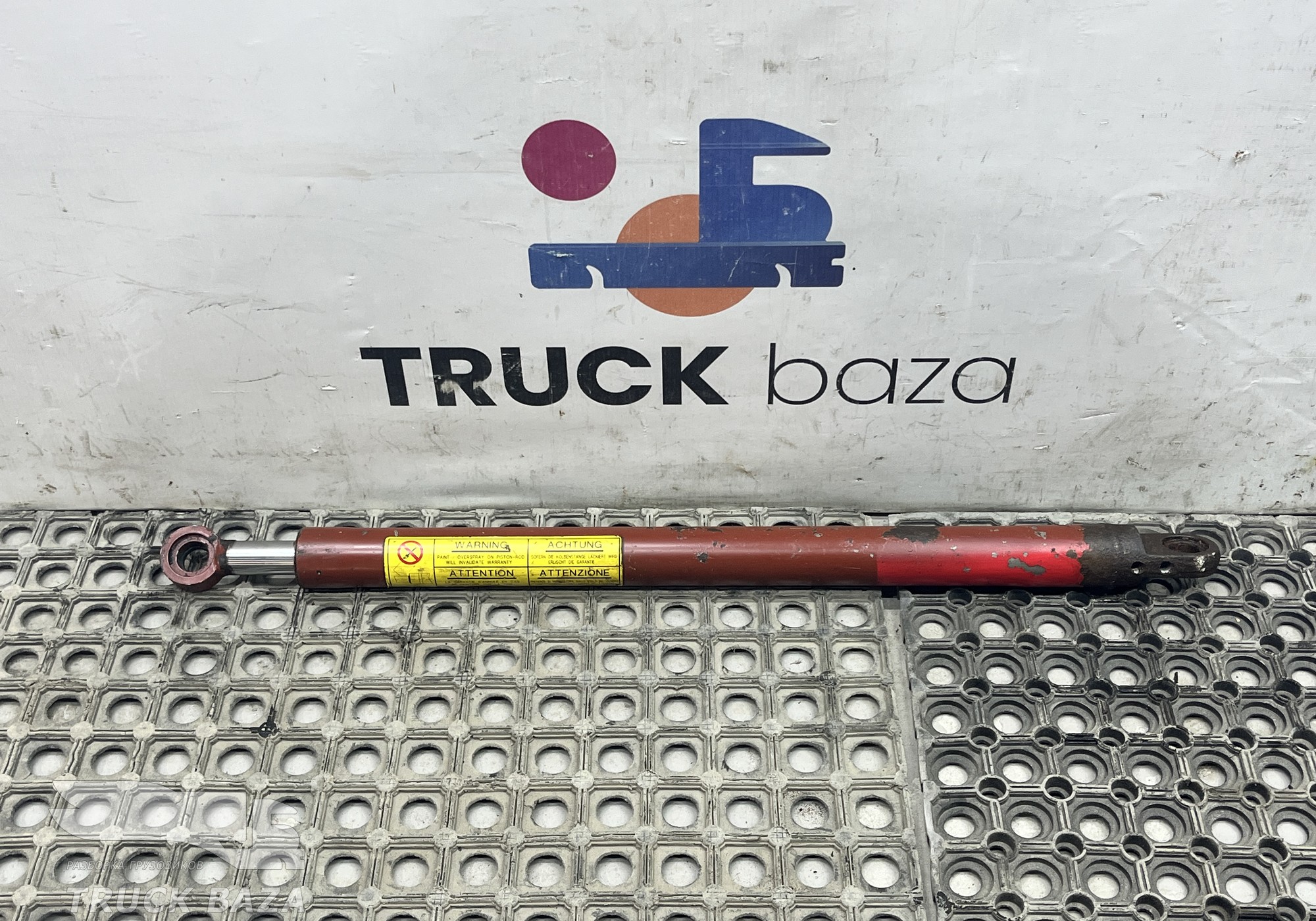 98427951 Цилиндр подъема кабины