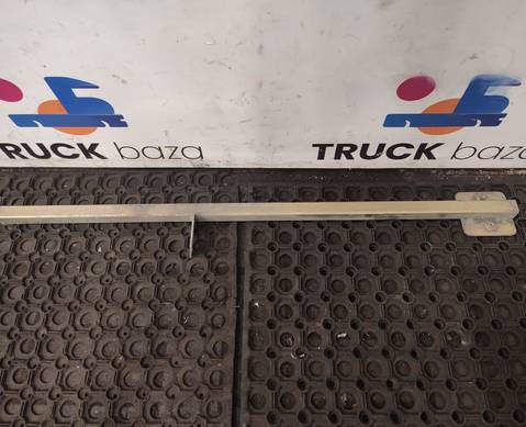 1297303 Кронштейн продолжения двери правый для Daf