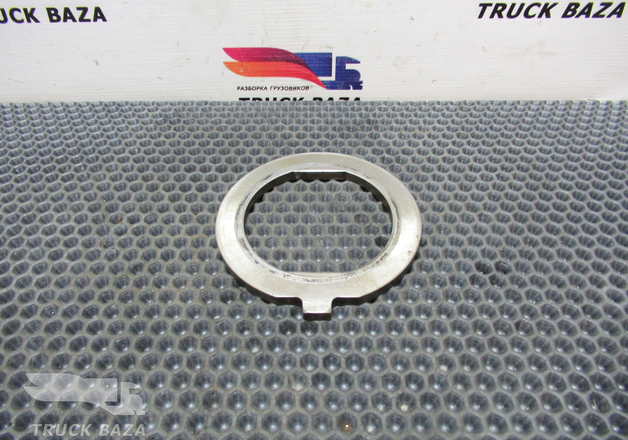 7421806589 Шайба упорная ступицы задней для Volvo FM II (с 2002)