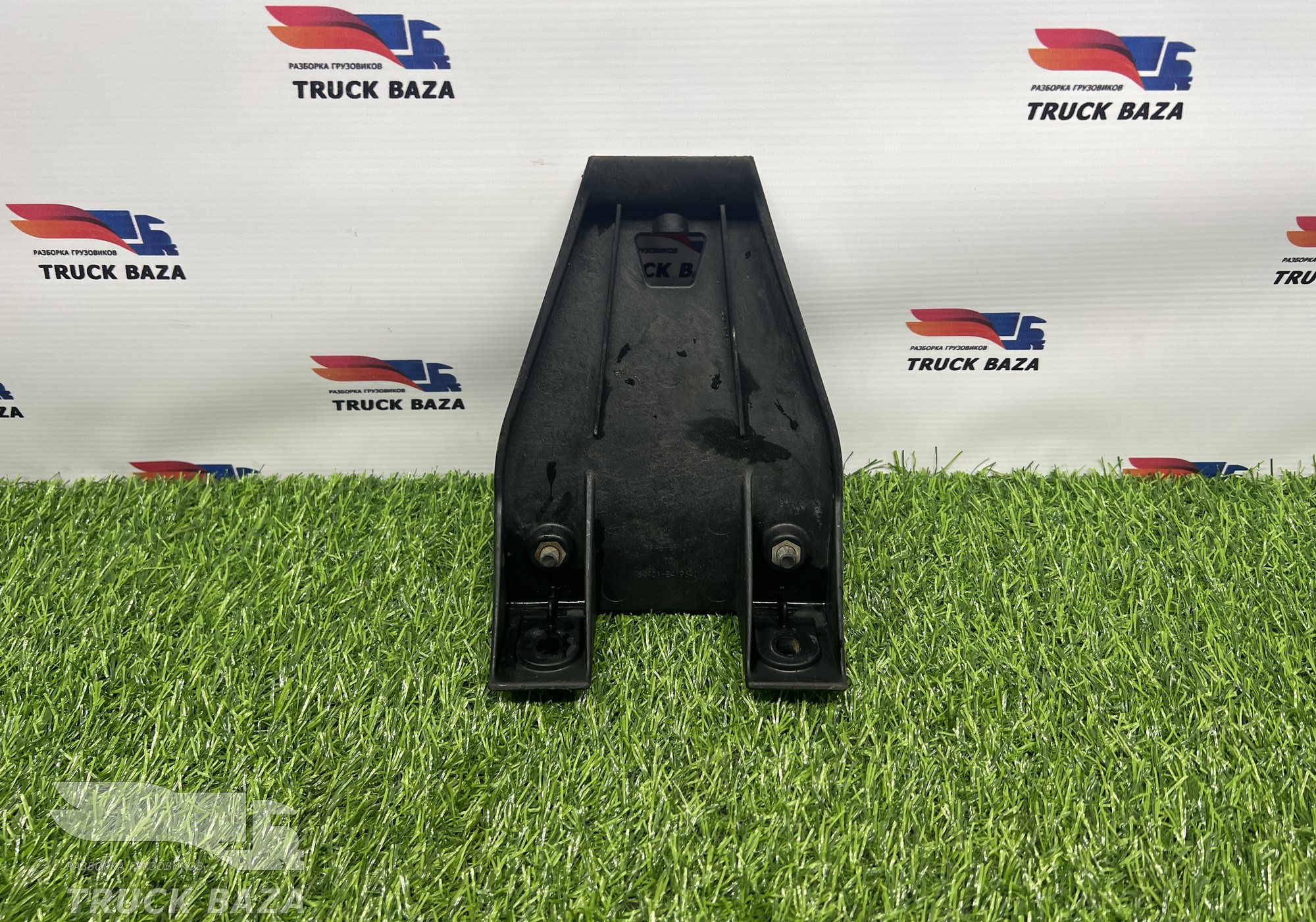 549018419640 Кронштейн бокового спойлера