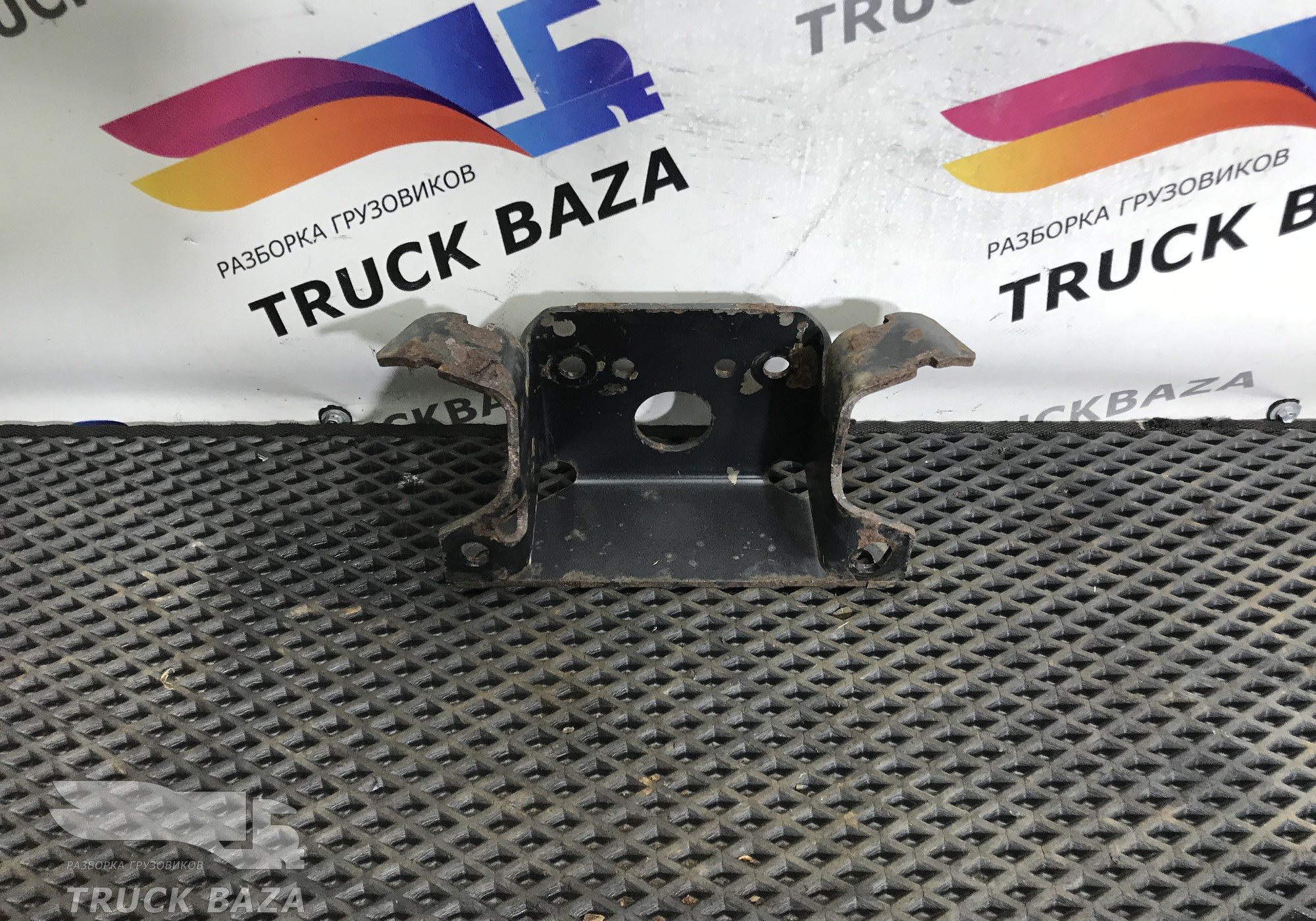 9304290040 Кронштейн модулятора EBS для Mercedes-Benz