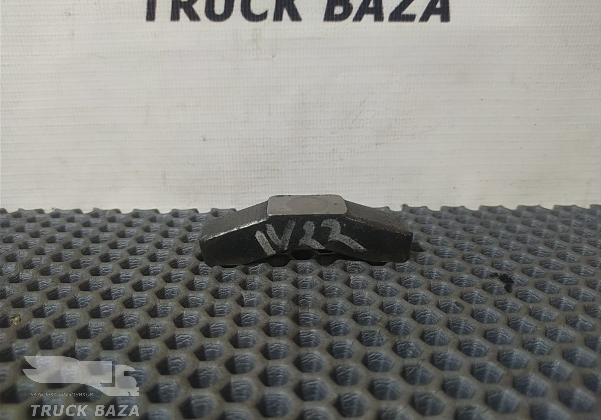 500388169 Коромысло для Iveco Stralis II Hi-Way (с 2012)