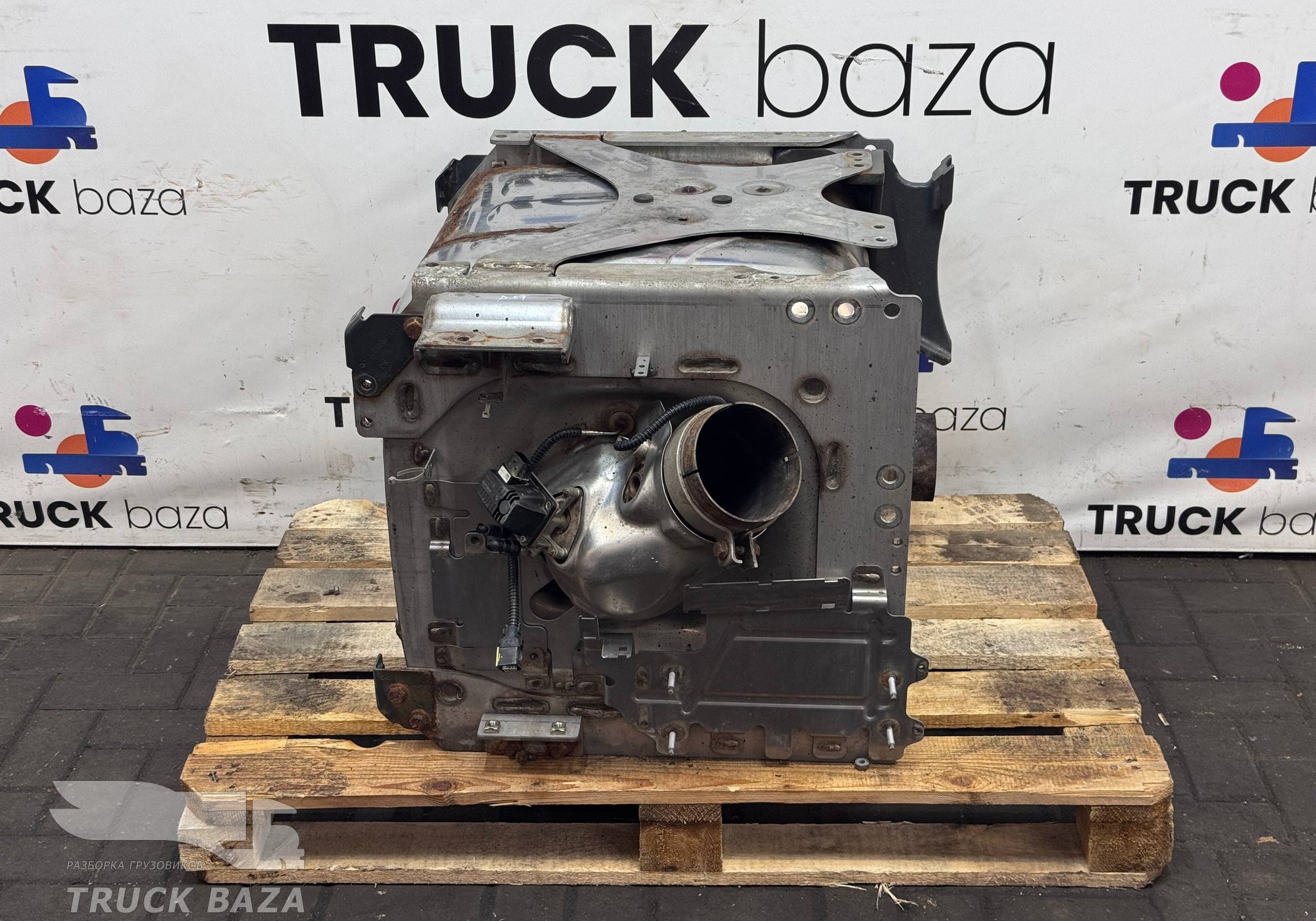 A6804901812 Глушитель основной для Mercedes-Benz Actros New Actros MP4 (с 2011)