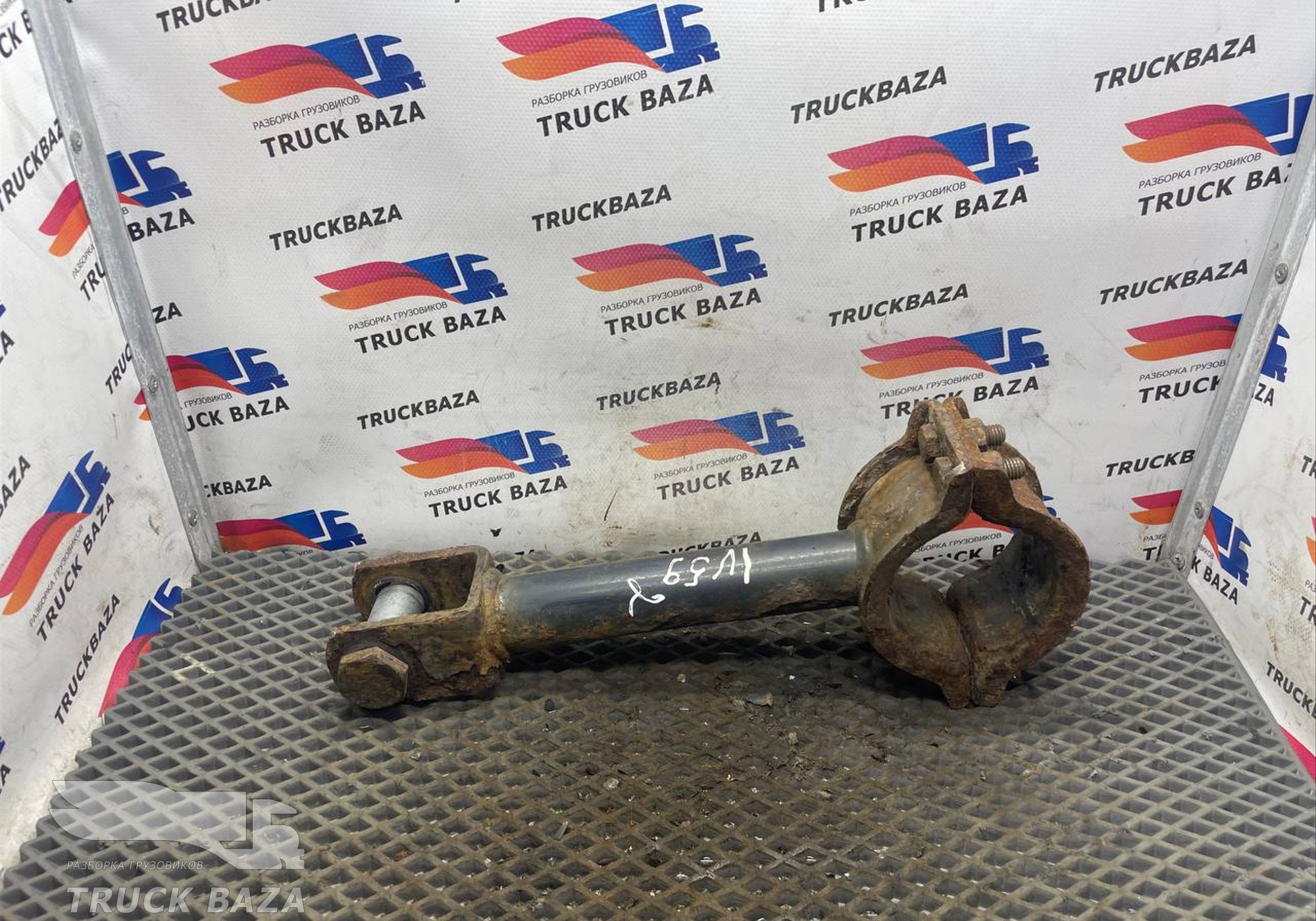 8132787 Стойка заднего стабилизатора