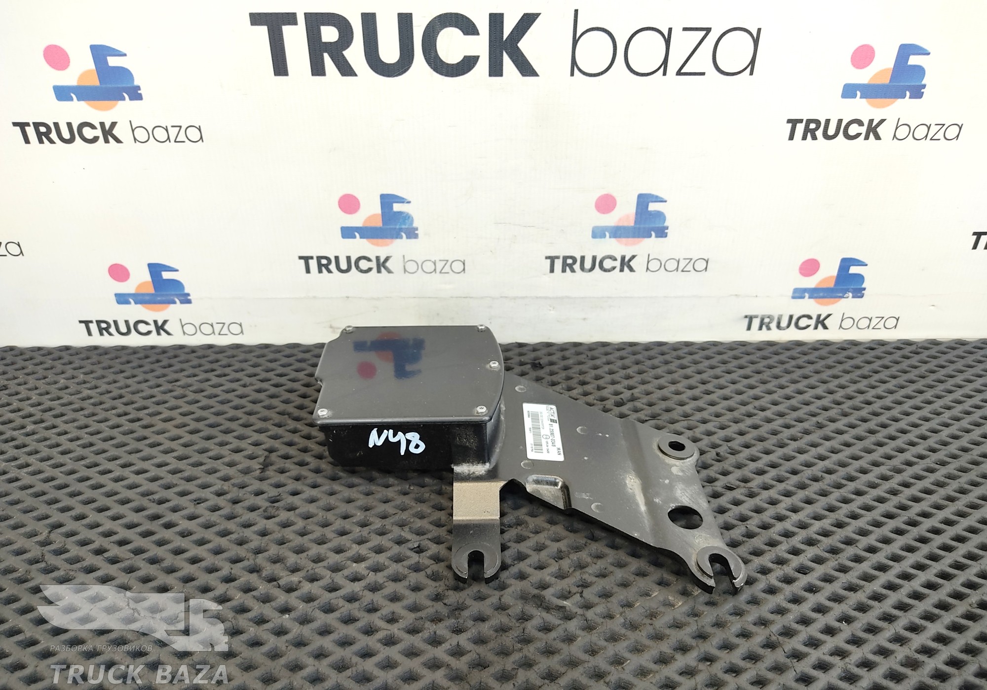 81259070348 Преобразователь напряжения для Man TGX II (с 2012)