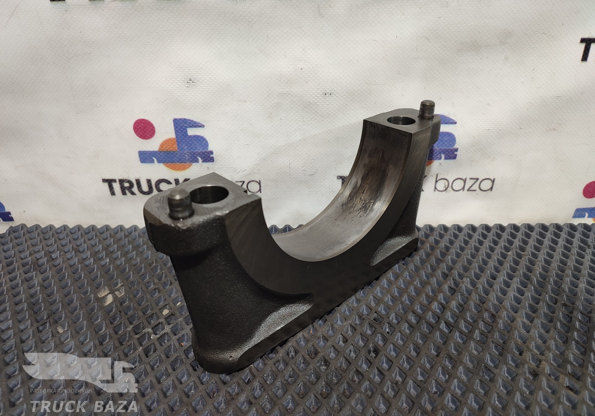 4710110411 Бугельная крышка блока цилиндров для Mercedes-Benz Actros New Actros MP4 (с 2011)