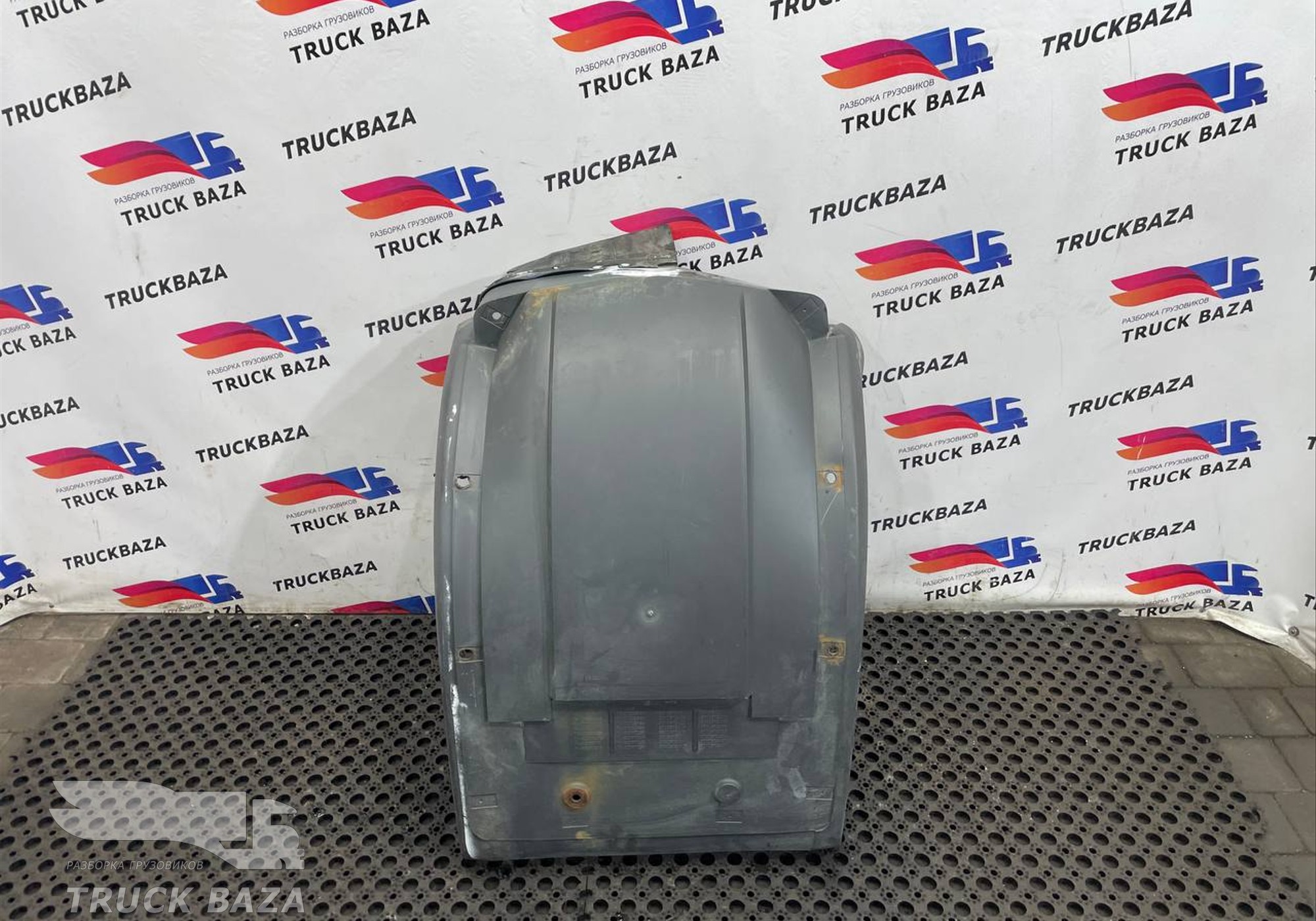 7421028898 Крыло переднее передняя часть для Renault Premium II (с 2005 по 2013)