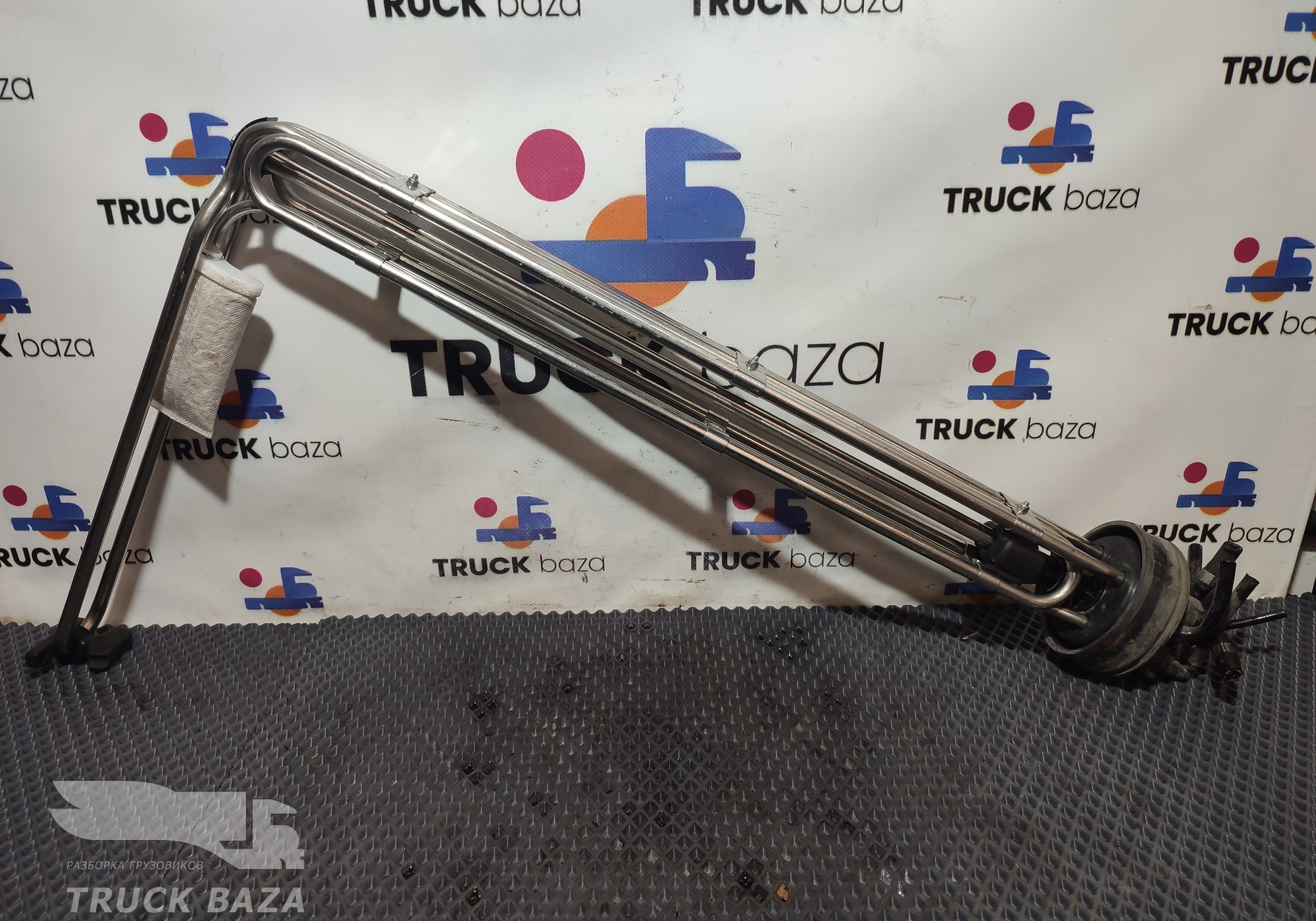 81154086032 Заборник Adblue для Man TGX II (с 2012)