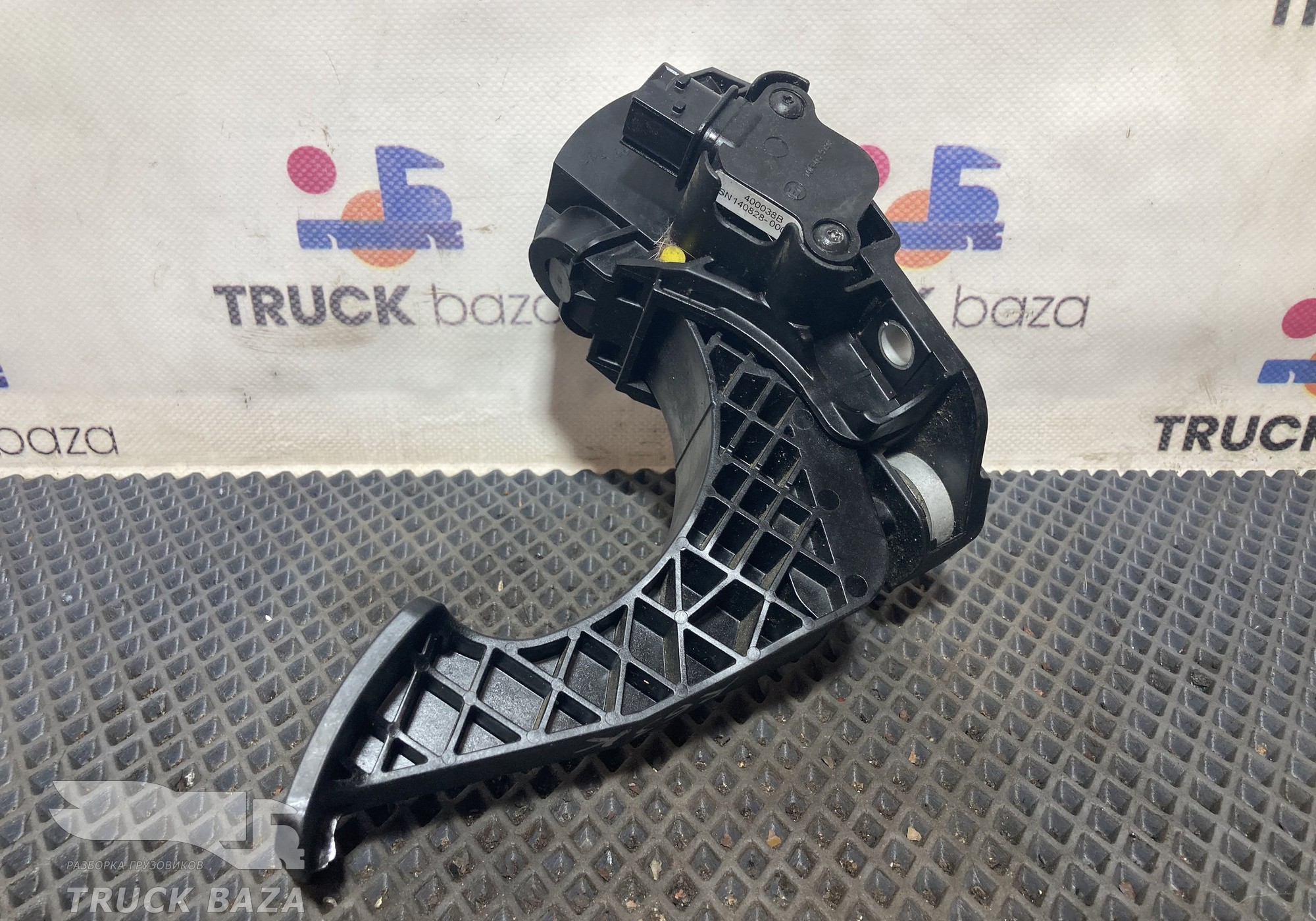 7484541219 Педаль газа для Renault T (с 2013)