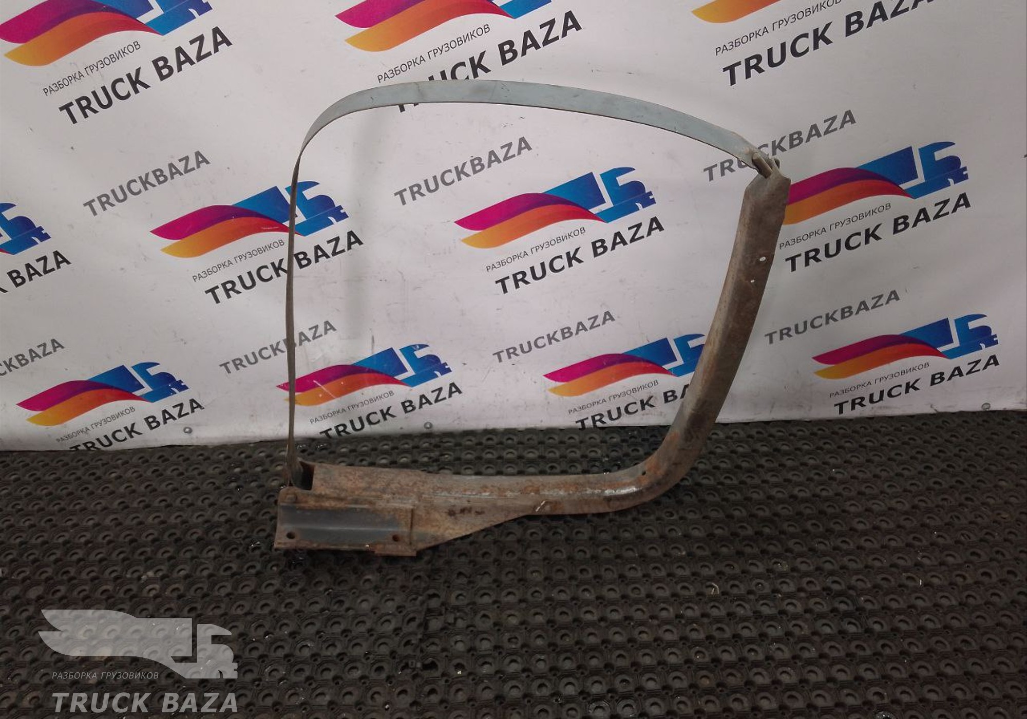 9414706742 Кронштейн топливного бака для Mercedes-Benz