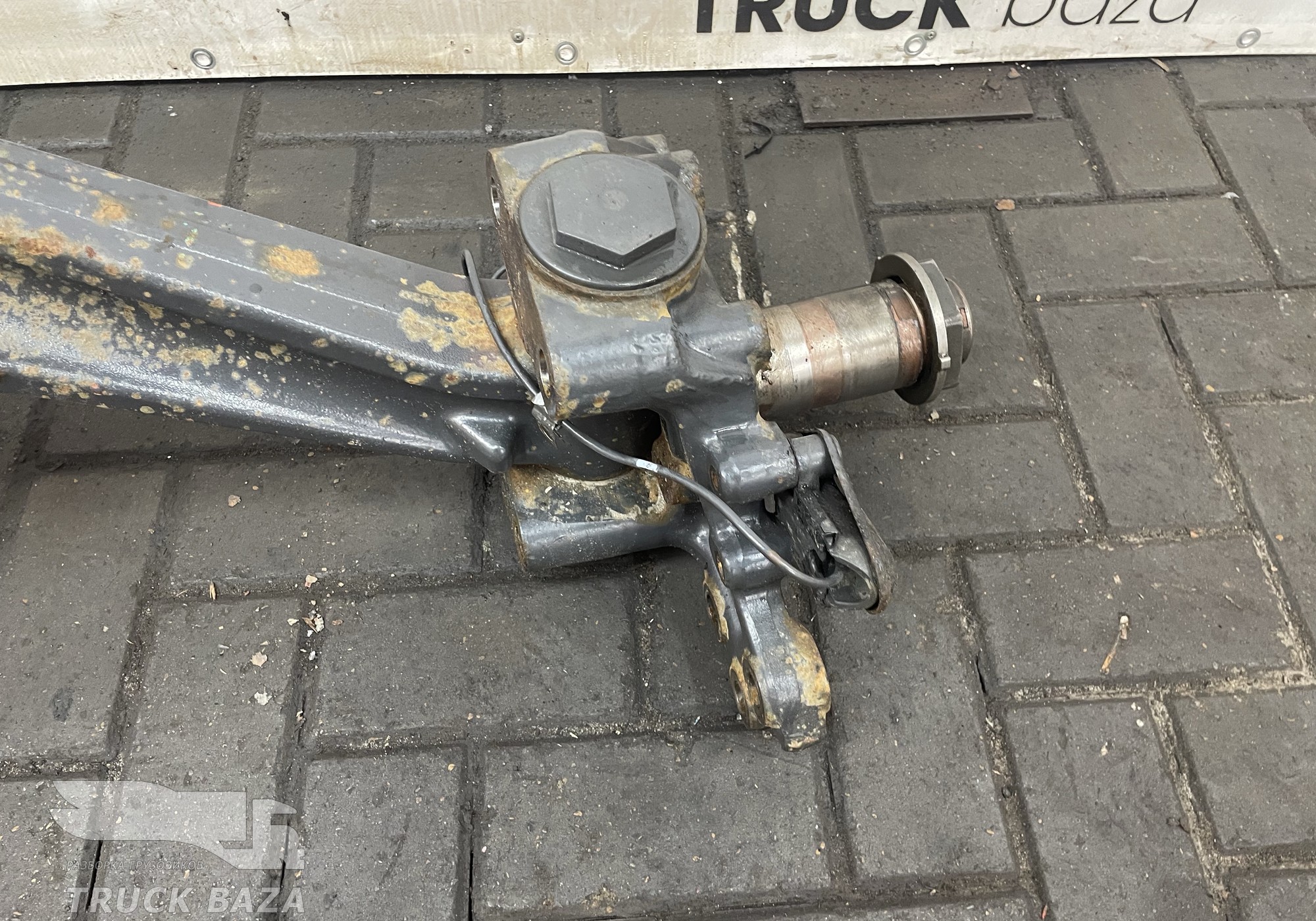 7420543284 Кулак поворотный для Renault T