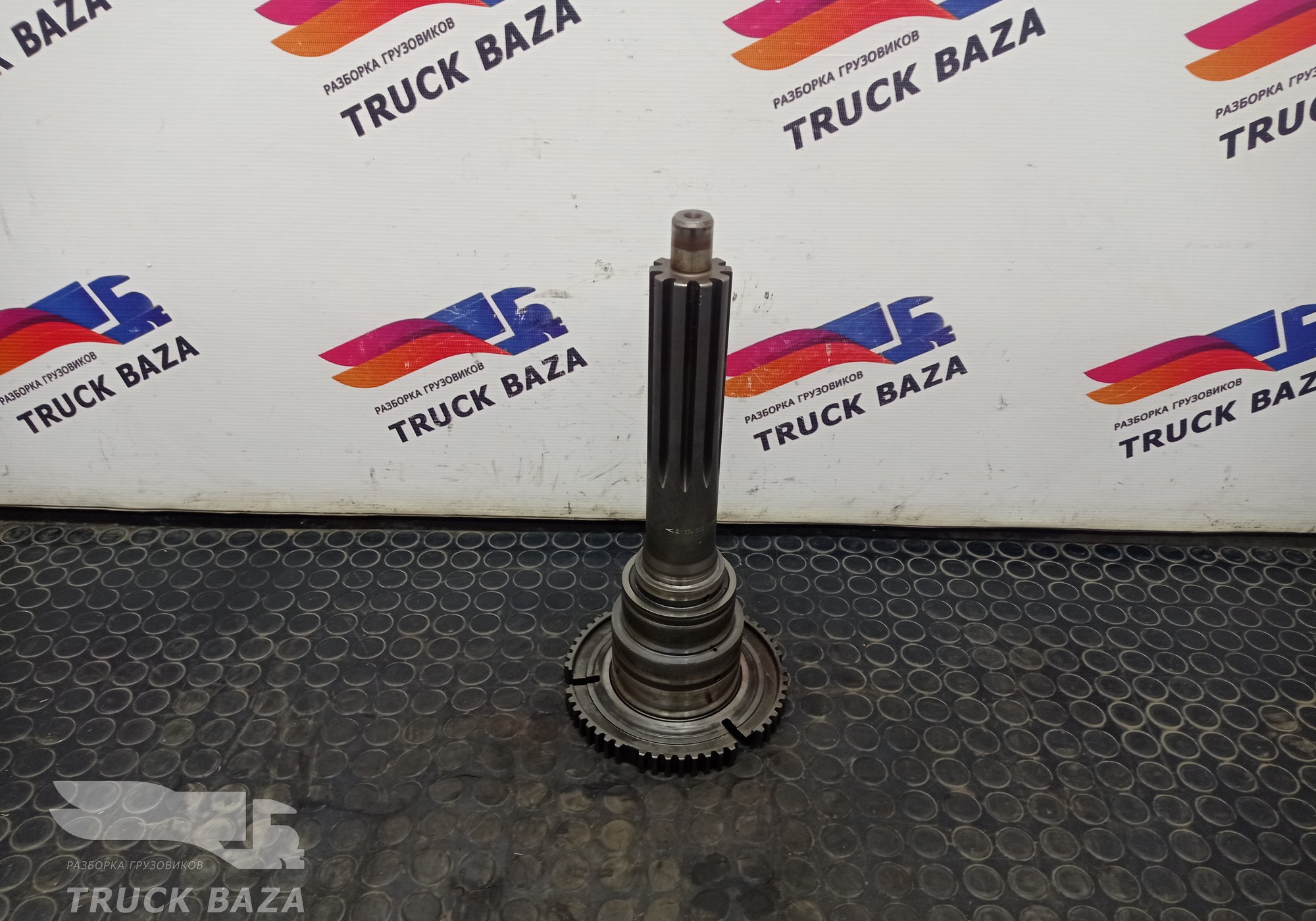 1904873 Первичный вал КПП ZF для Daf