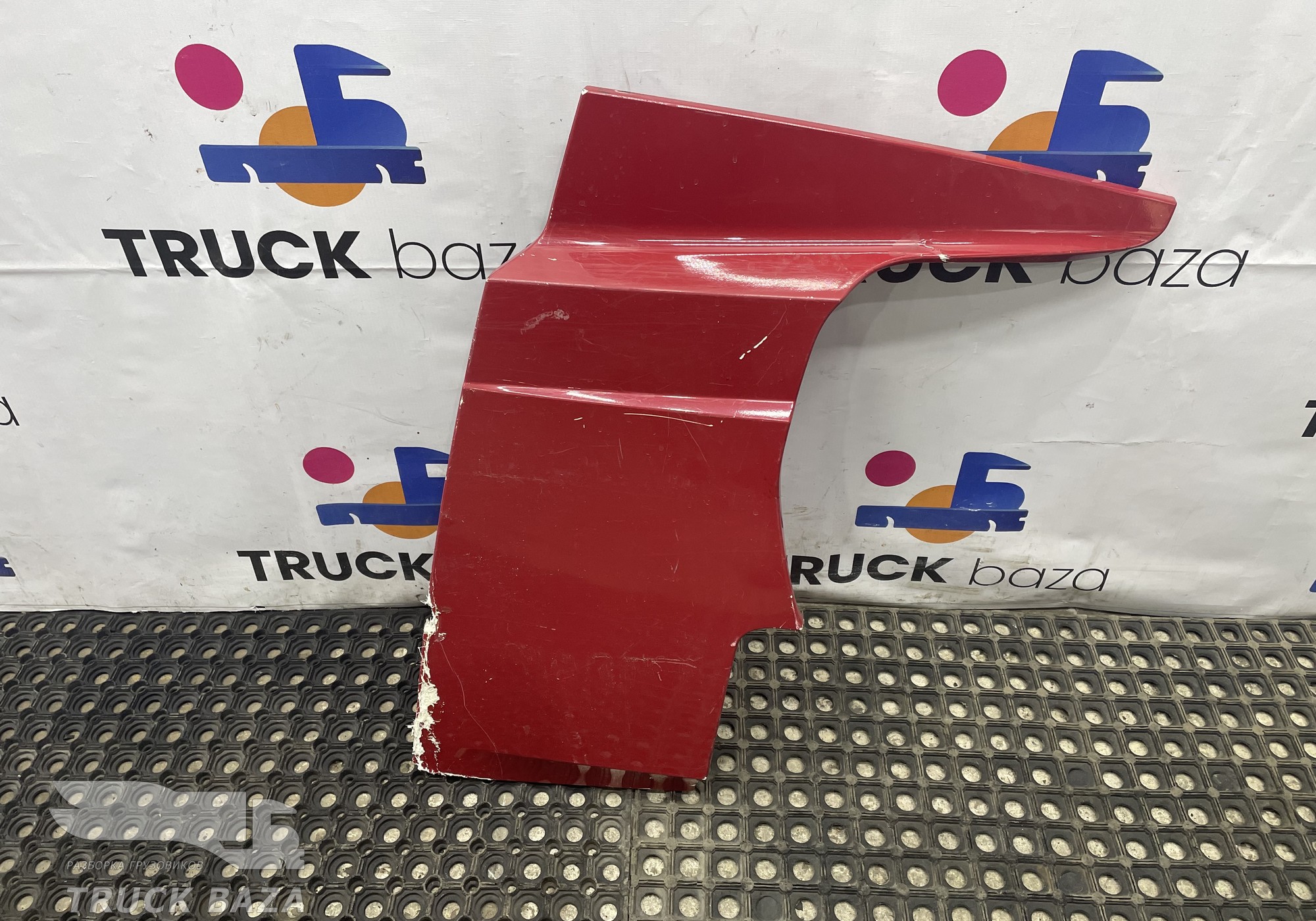 549018419136 Спойлер кабины верхний правый для КАМАЗ 54901