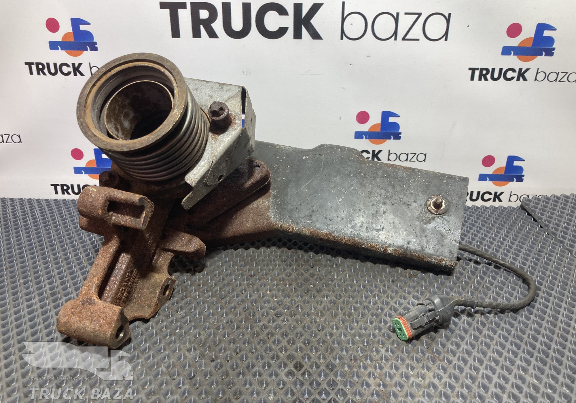 2520461 Клапан EGR для Scania 6-series R (с 2016)