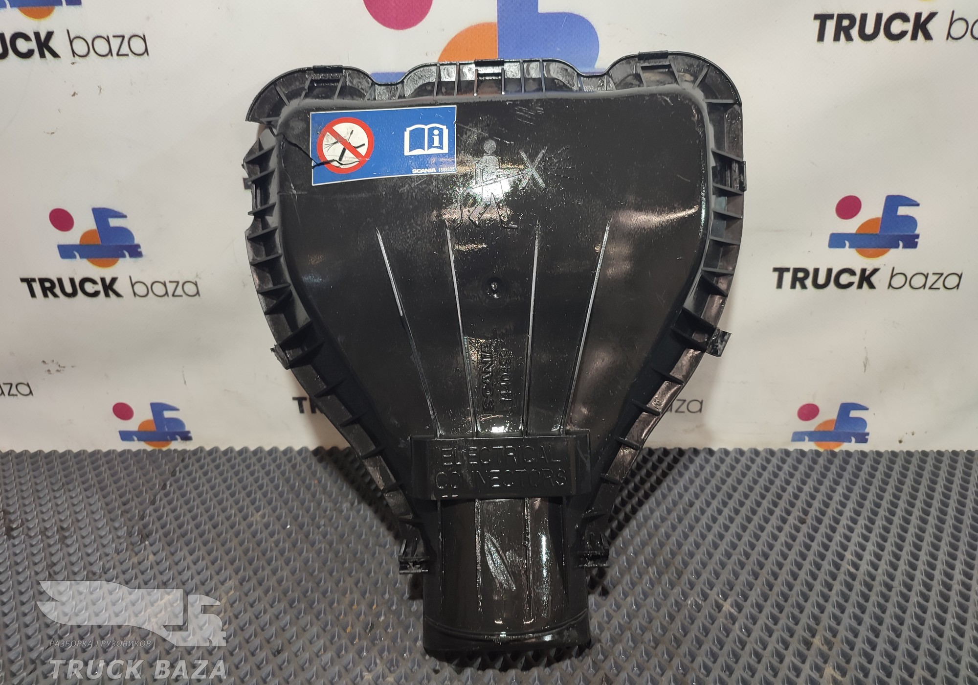 1440499 Крышка электроразъемов для Scania 5-series P (с 2004 по 2016)