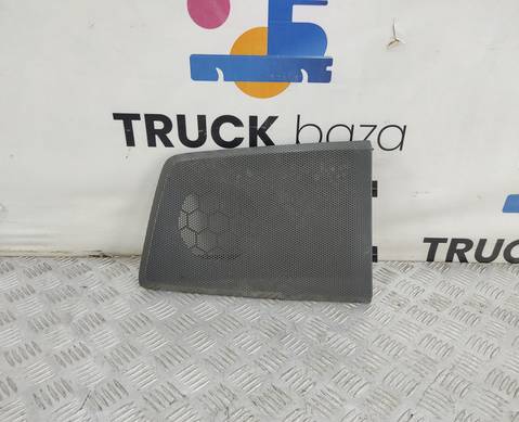 82065221 Решетка динамика левая для Volvo FH 3 (с 2008 по 2012)