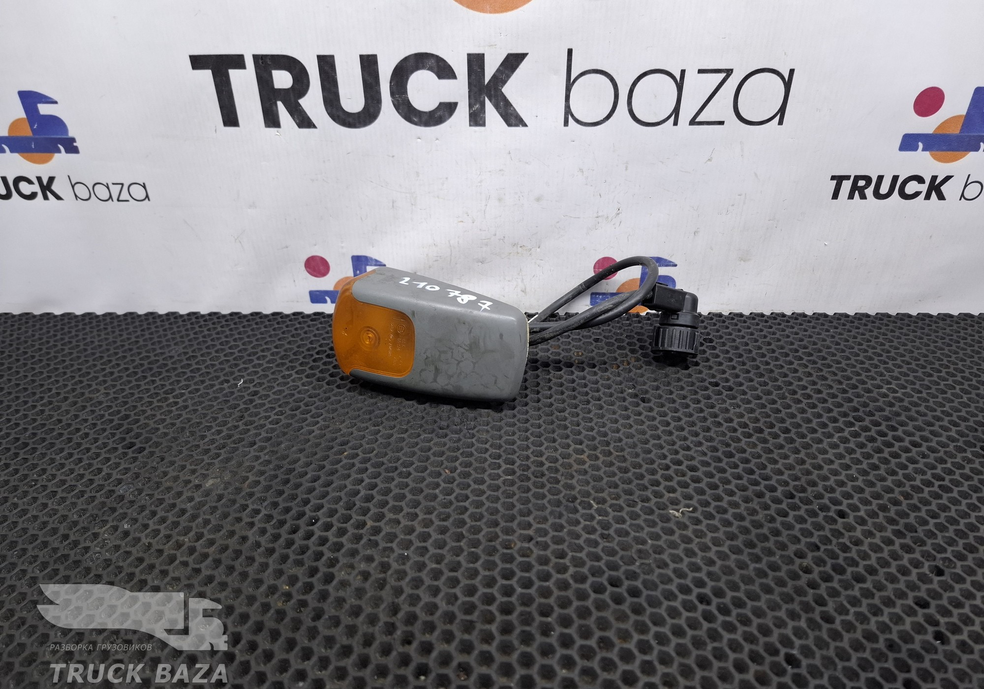 A9408200221 Повторитель указателя поворота для Mercedes-Benz Axor II (с 2004 по 2010)