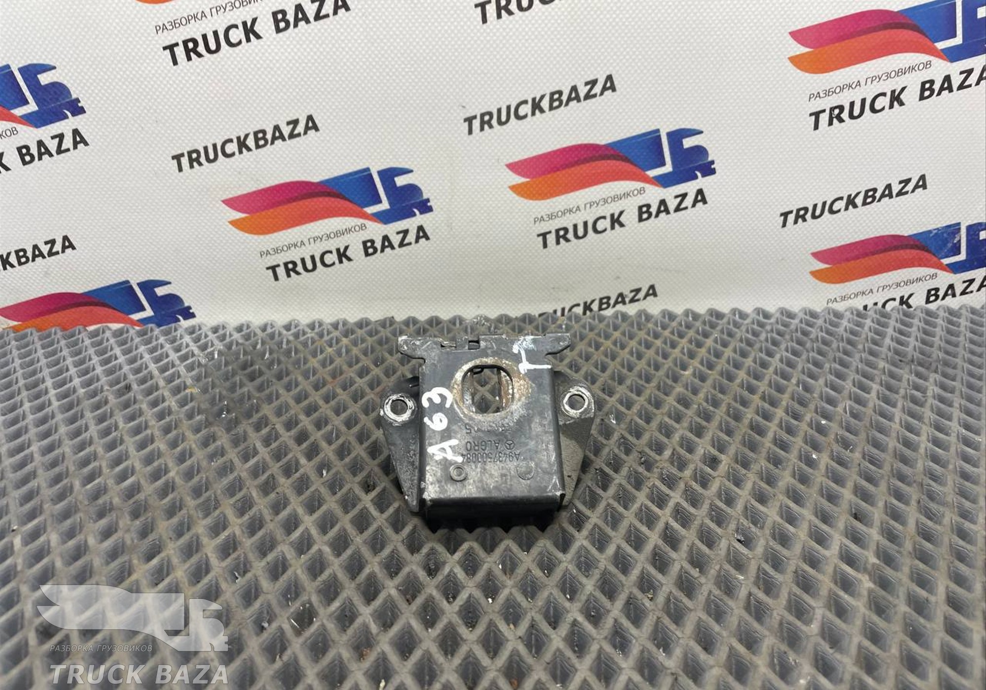 9437500084 Замок капота для Mercedes-Benz Actros MP3 (с 2008)