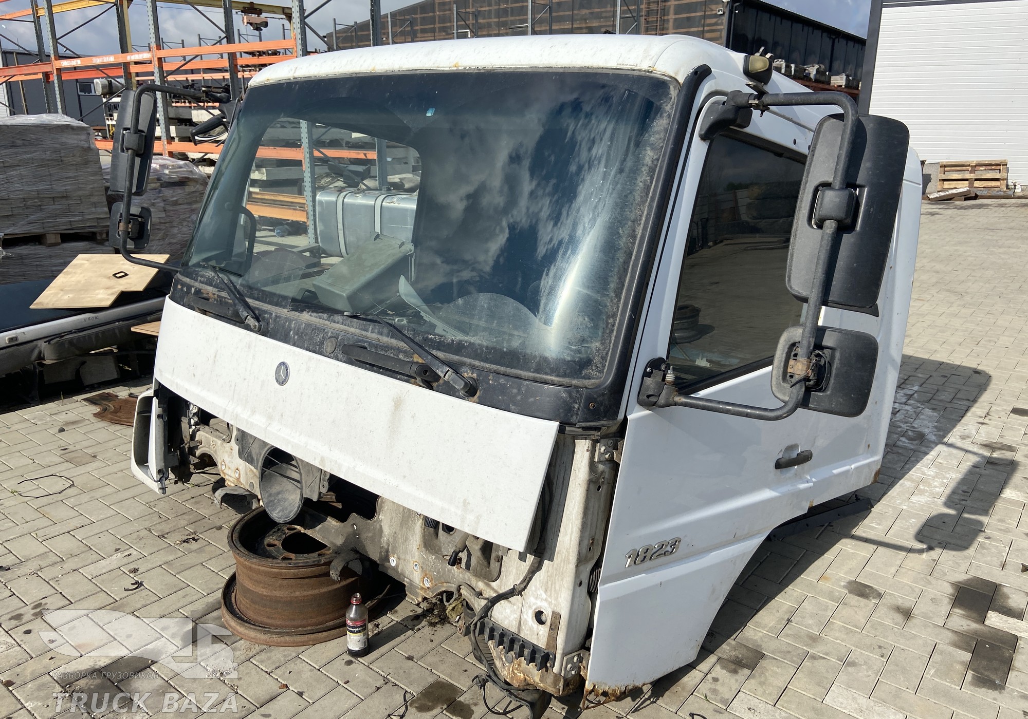 Mercedes-Benz Axor II в разборе