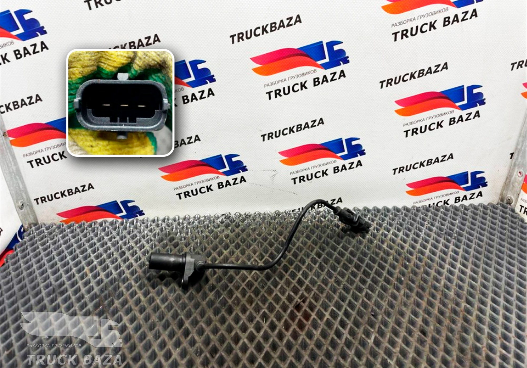 0281002675 Датчик оборотов коленвала для Daf XF106 (с 2012)