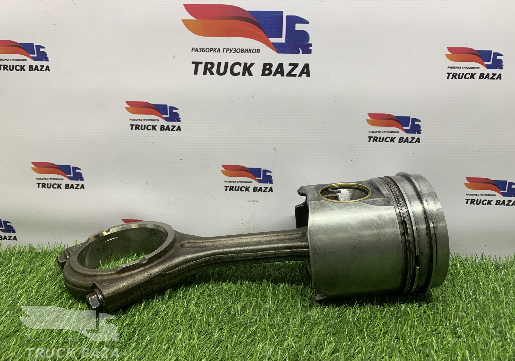 A4570301737 Поршень с шатуном