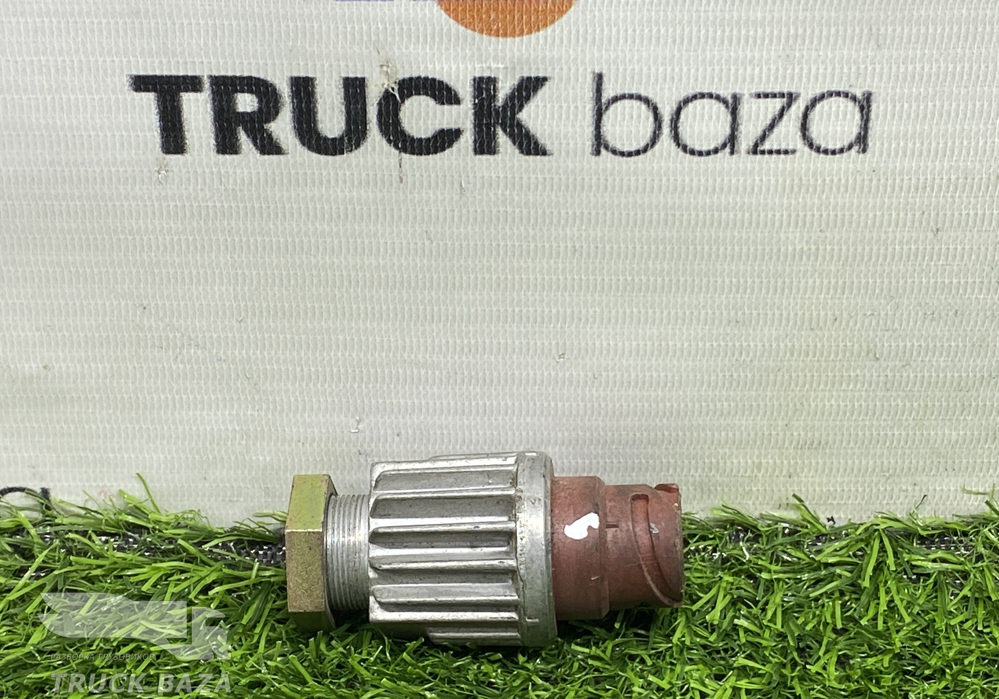 81255200172 Датчик давления воздуха