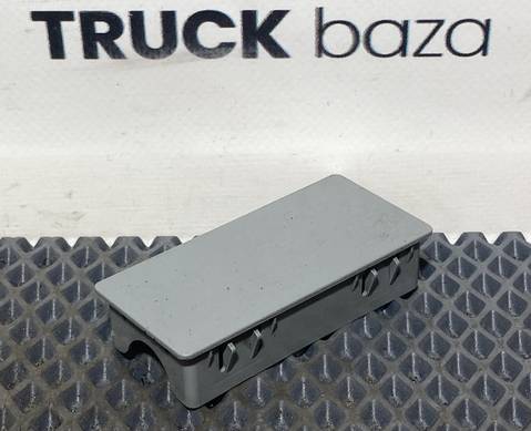 A9016894008 Накладка плафона для КАМАЗ