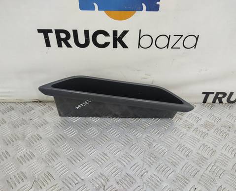 82055698 Латок хранения левый для Volvo FH 3 (с 2008 по 2012)