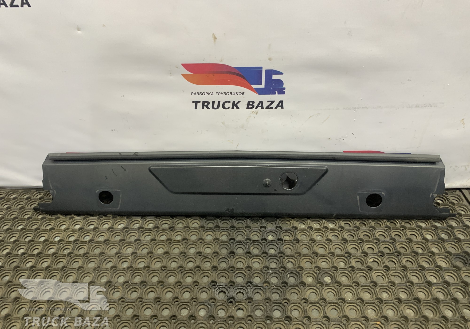 84507762 Жабо левое для Renault T (с 2013)