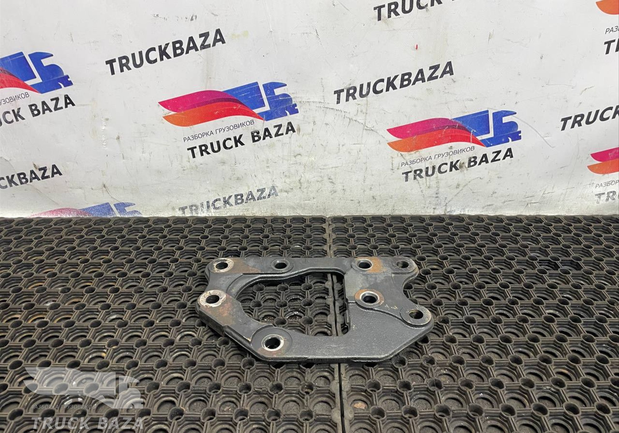 JC463E552AA Кронштейн ГУРа для Ford F-MAX (с 2018)