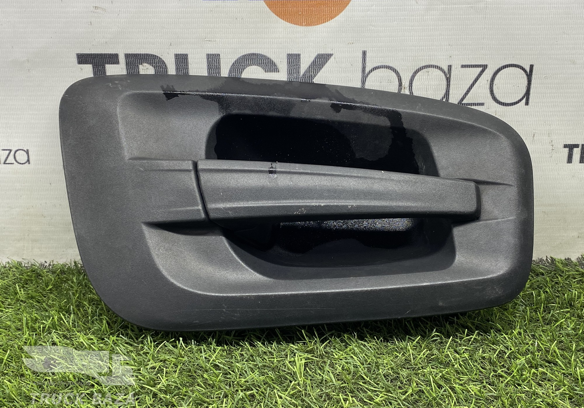 549016105100 Ручка двери наружная правая для КАМАЗ 54901