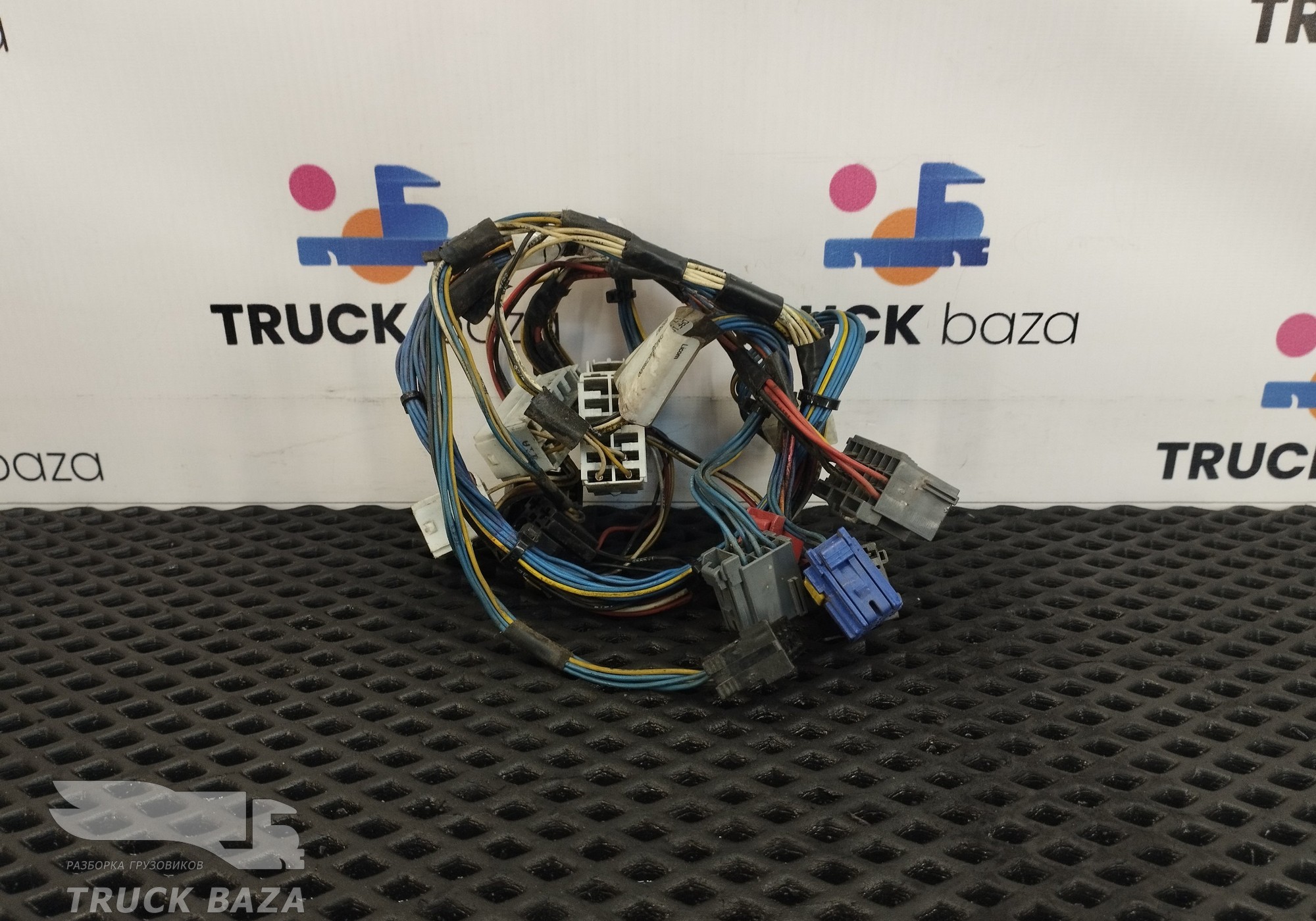 1645789 Проводка кабины для Daf XF105 (с 2005)