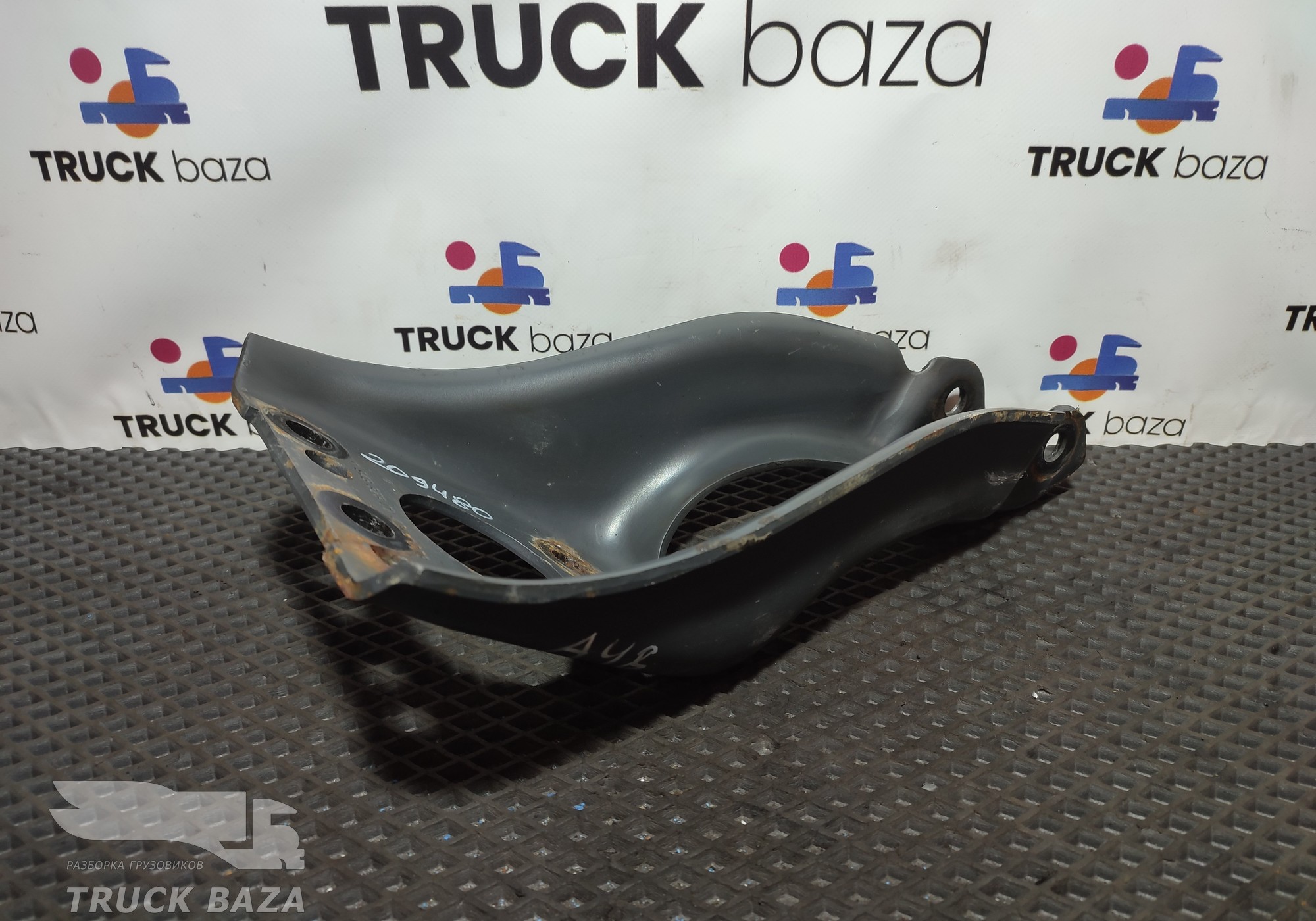 9433230240 Кронштейн амортизатора верхний для Mercedes-Benz Axor I (с 2001 по 2004)